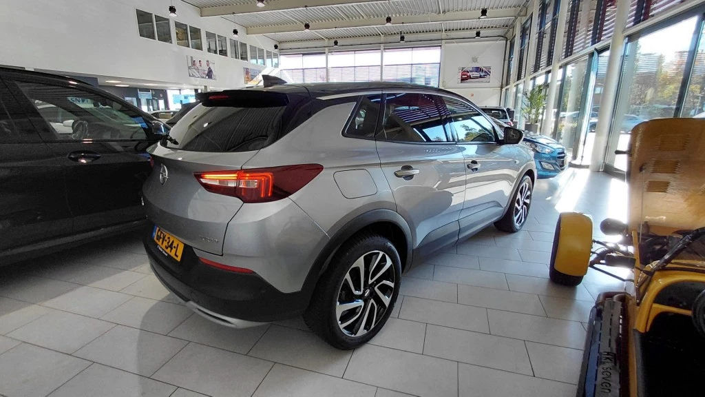Hoofdafbeelding Opel Grandland X