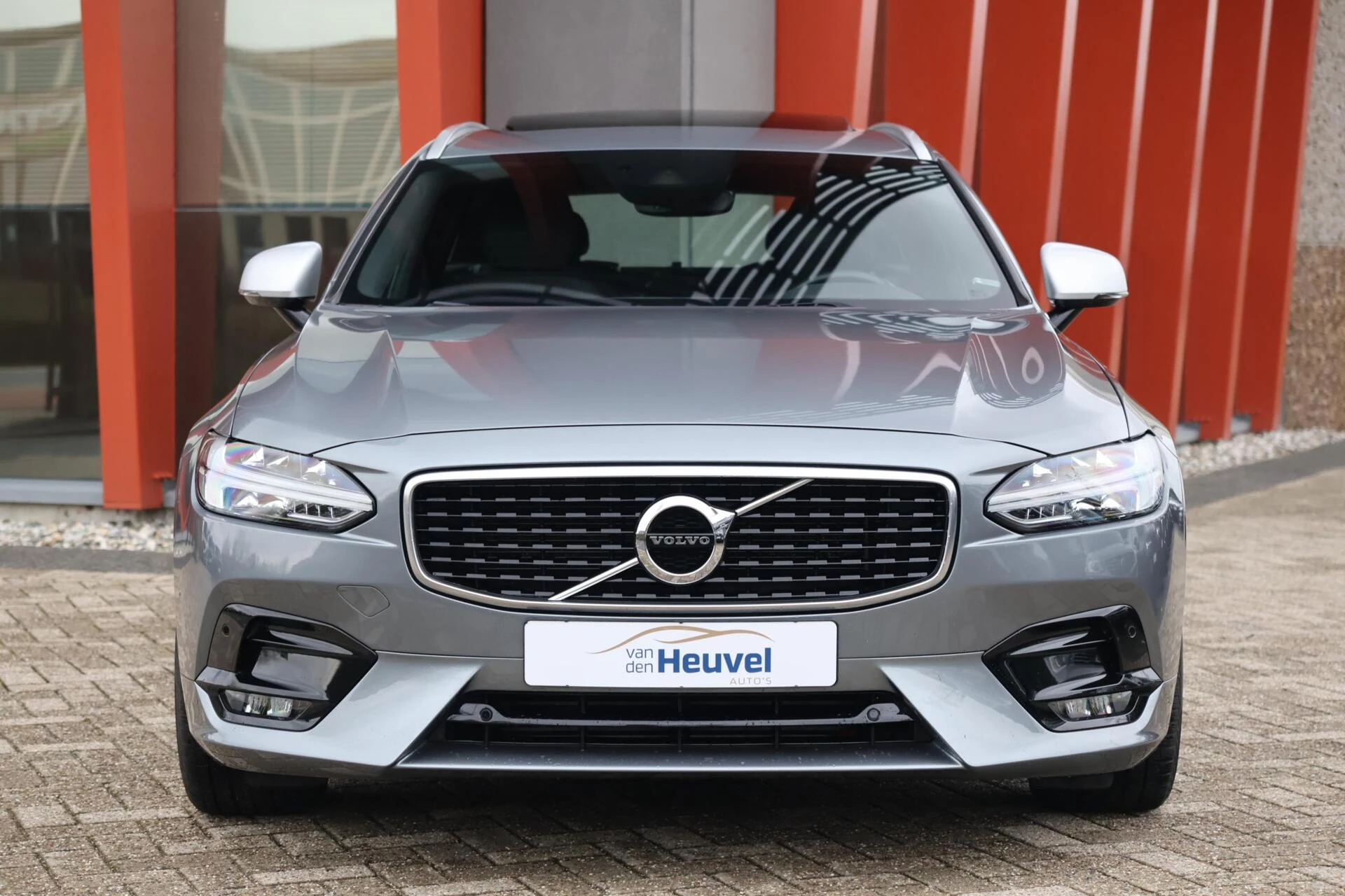 Hoofdafbeelding Volvo V90