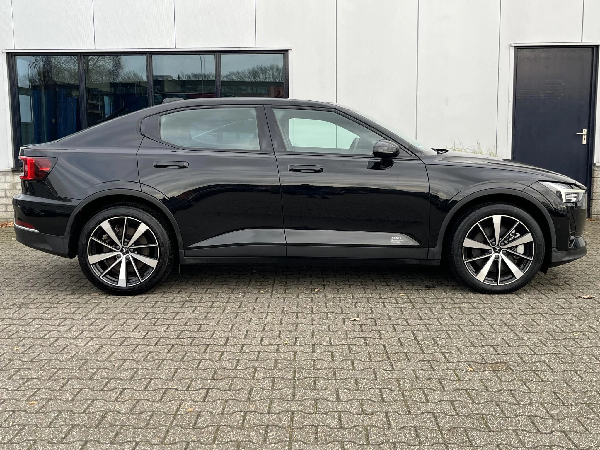 Hoofdafbeelding Polestar 2