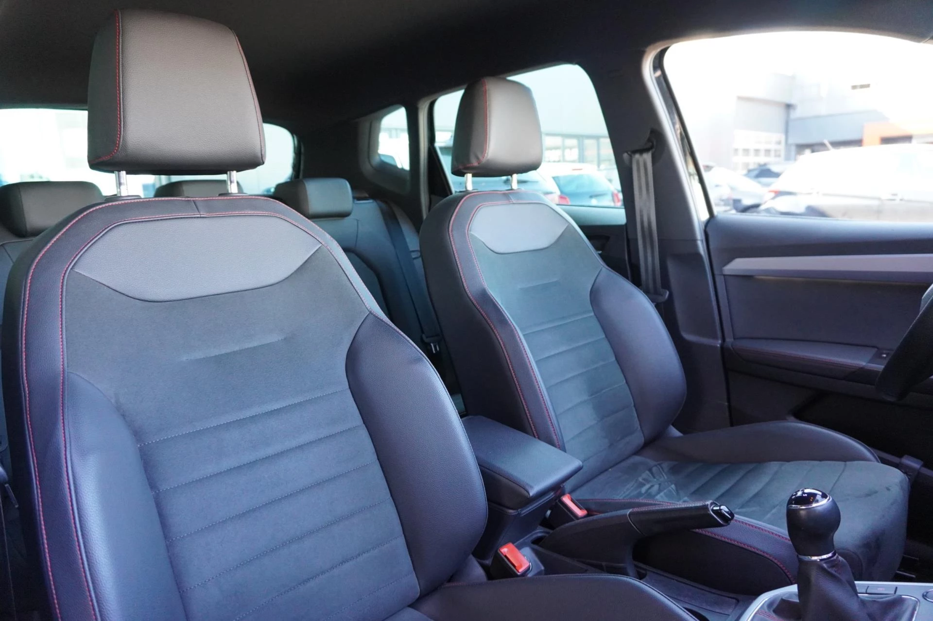 Hoofdafbeelding SEAT Arona