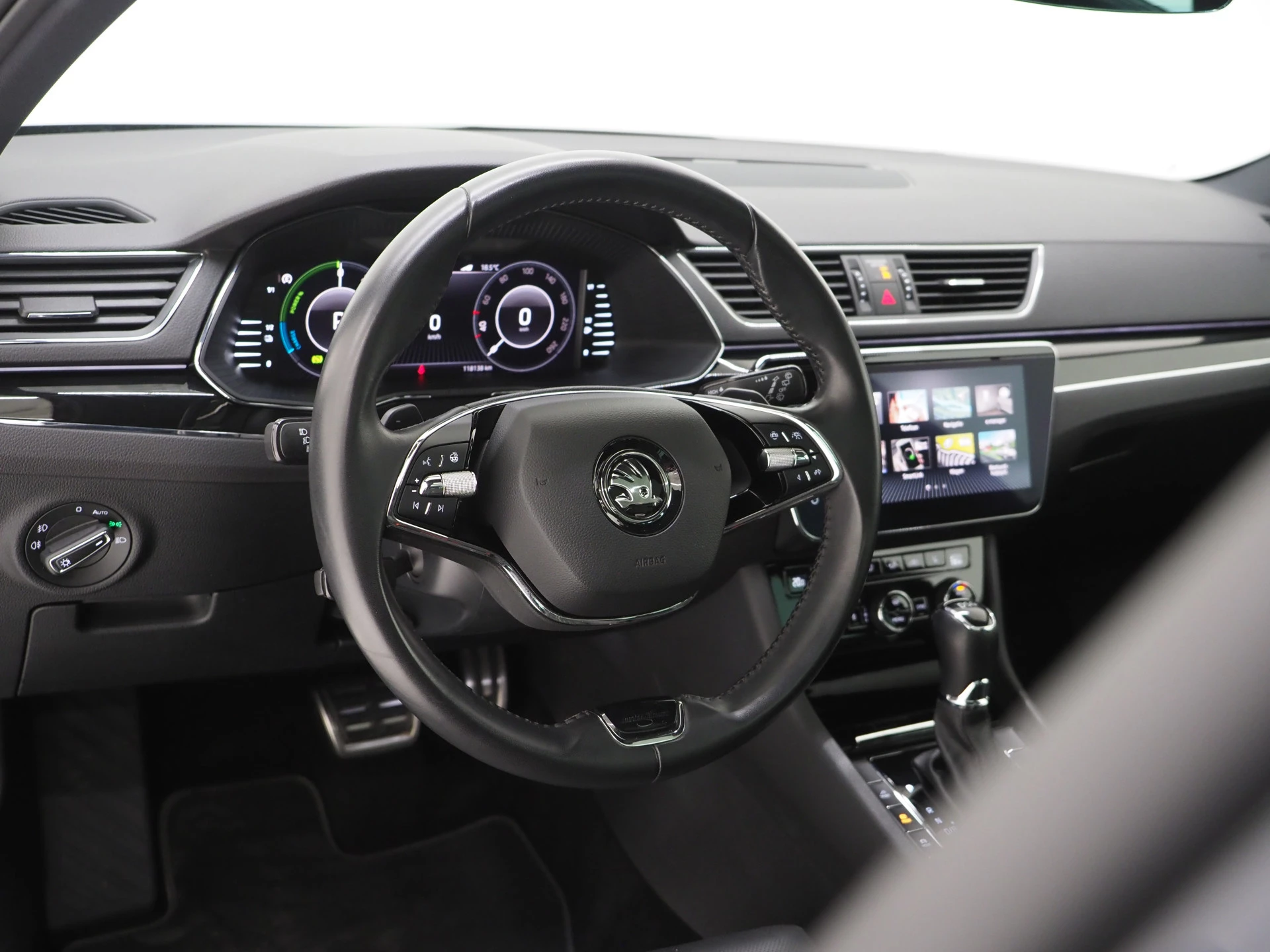 Hoofdafbeelding Škoda Superb