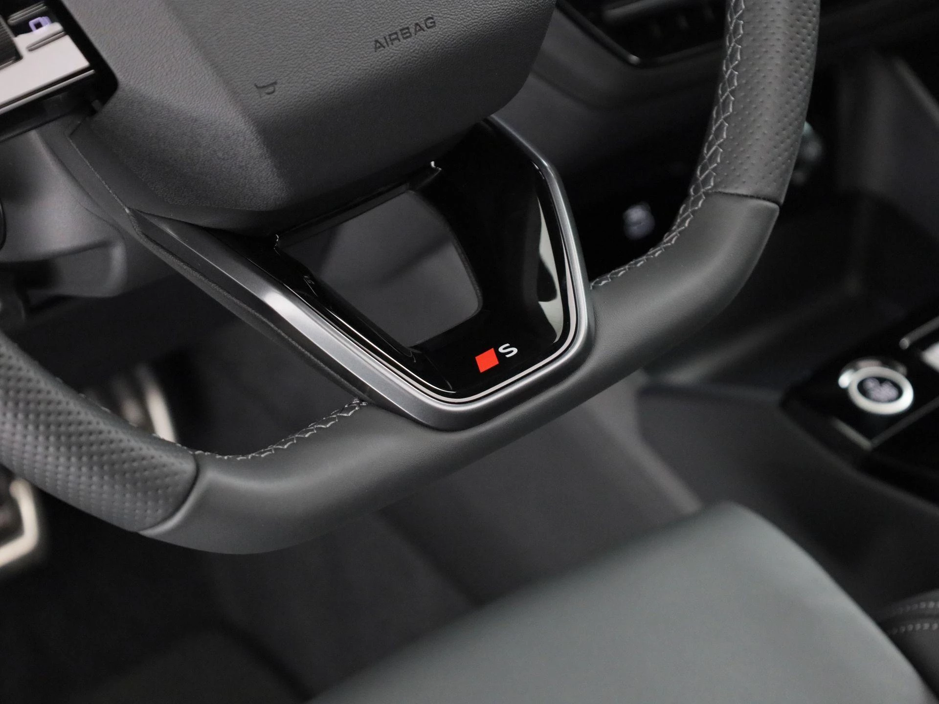 Hoofdafbeelding Audi Q6 e-tron
