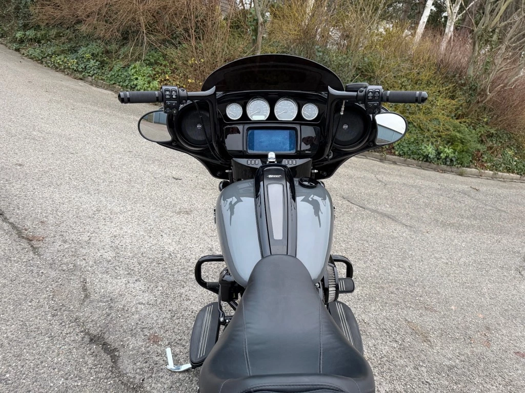 Hoofdafbeelding Harley-Davidson Street Glide