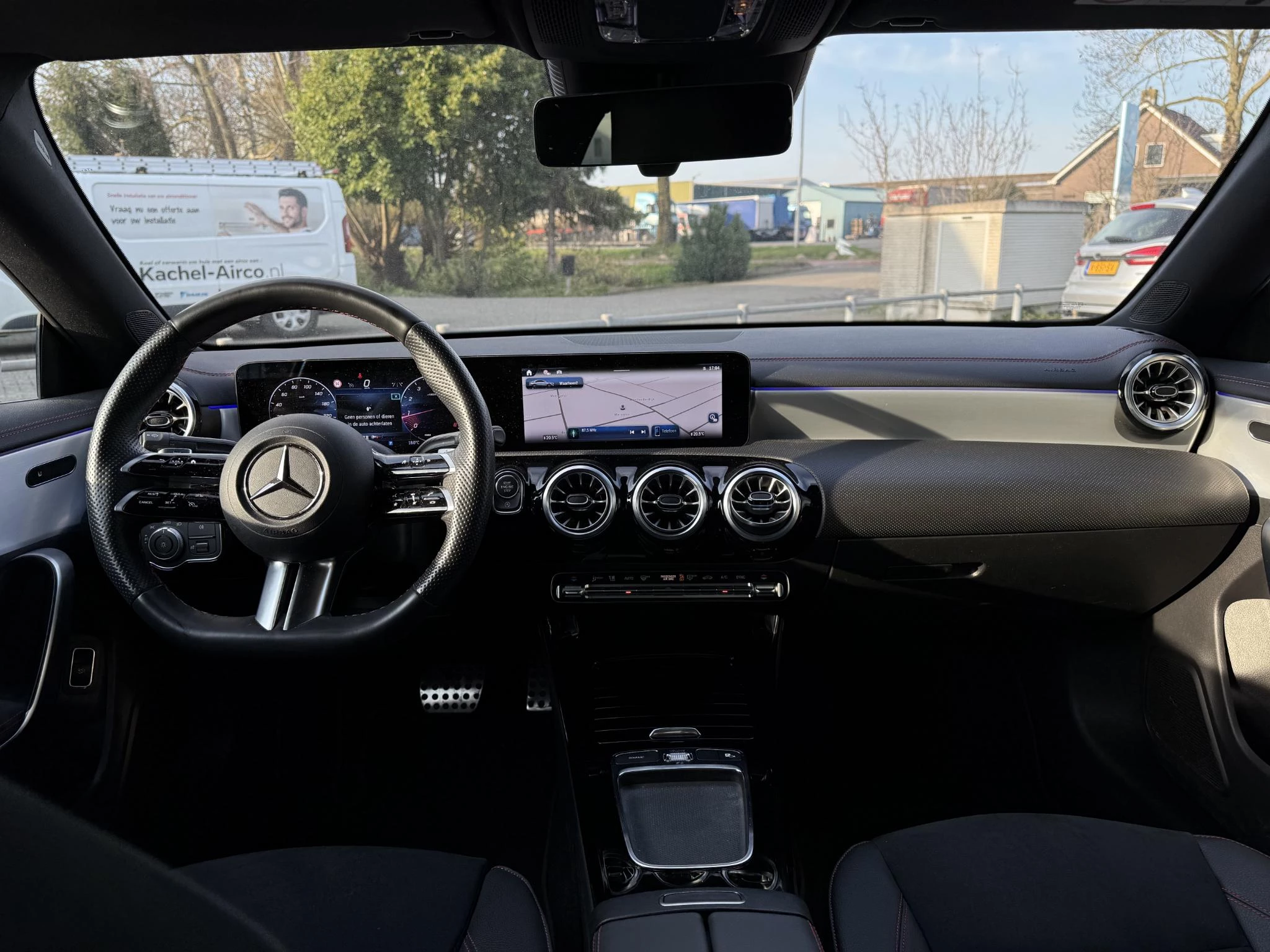 Hoofdafbeelding Mercedes-Benz CLA