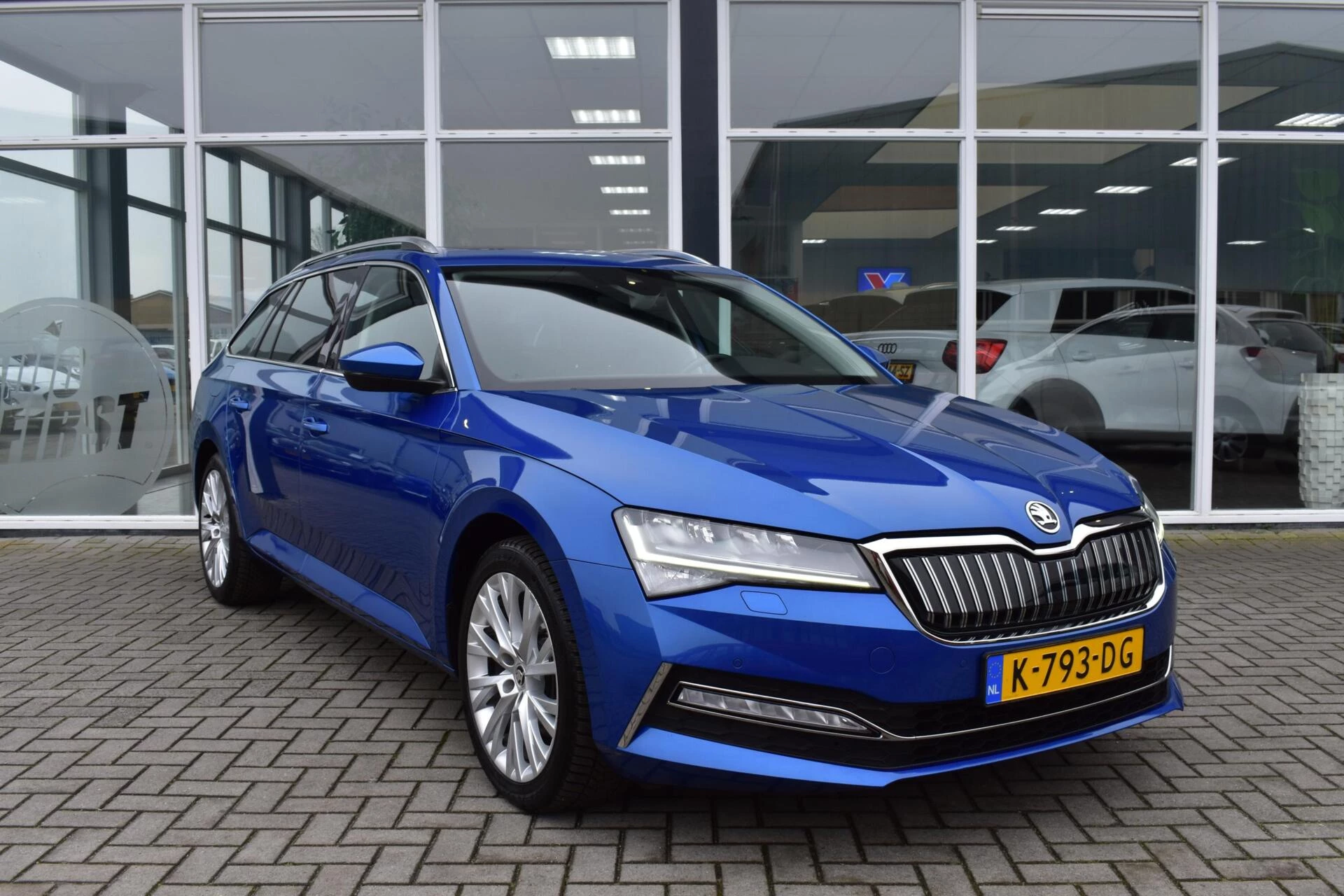 Hoofdafbeelding Škoda Superb
