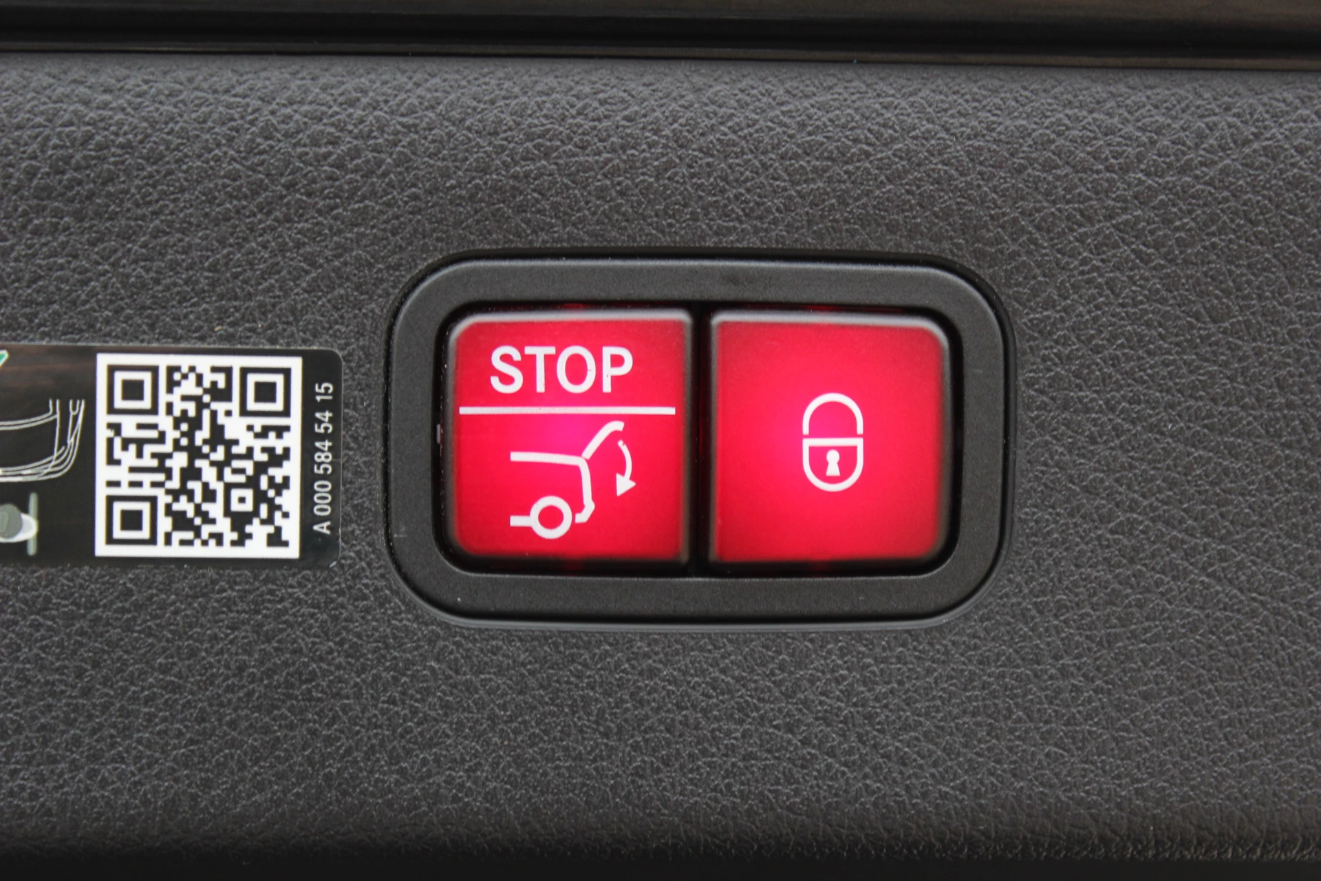 Hoofdafbeelding Mercedes-Benz EQS