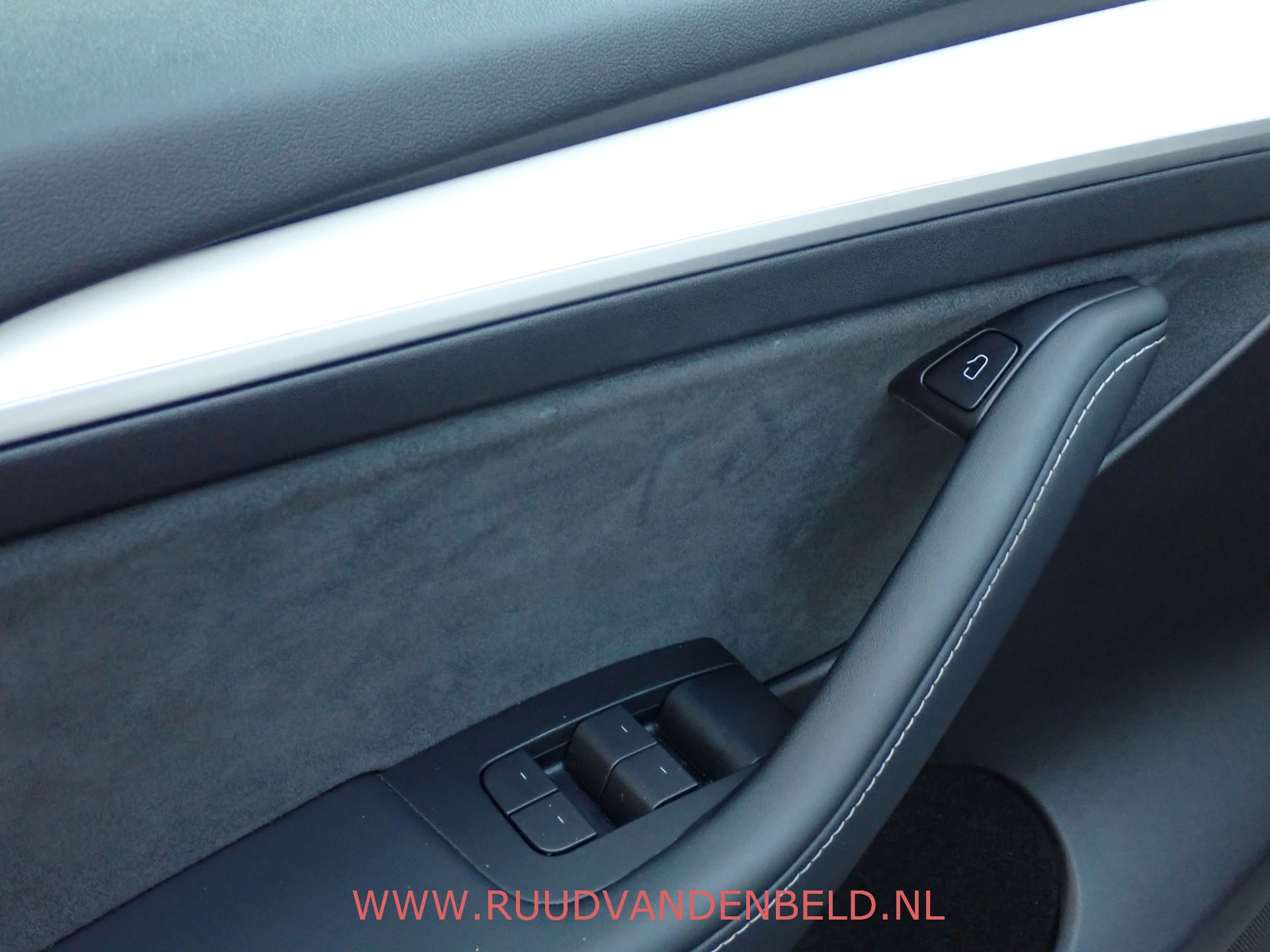 Hoofdafbeelding Tesla Model Y