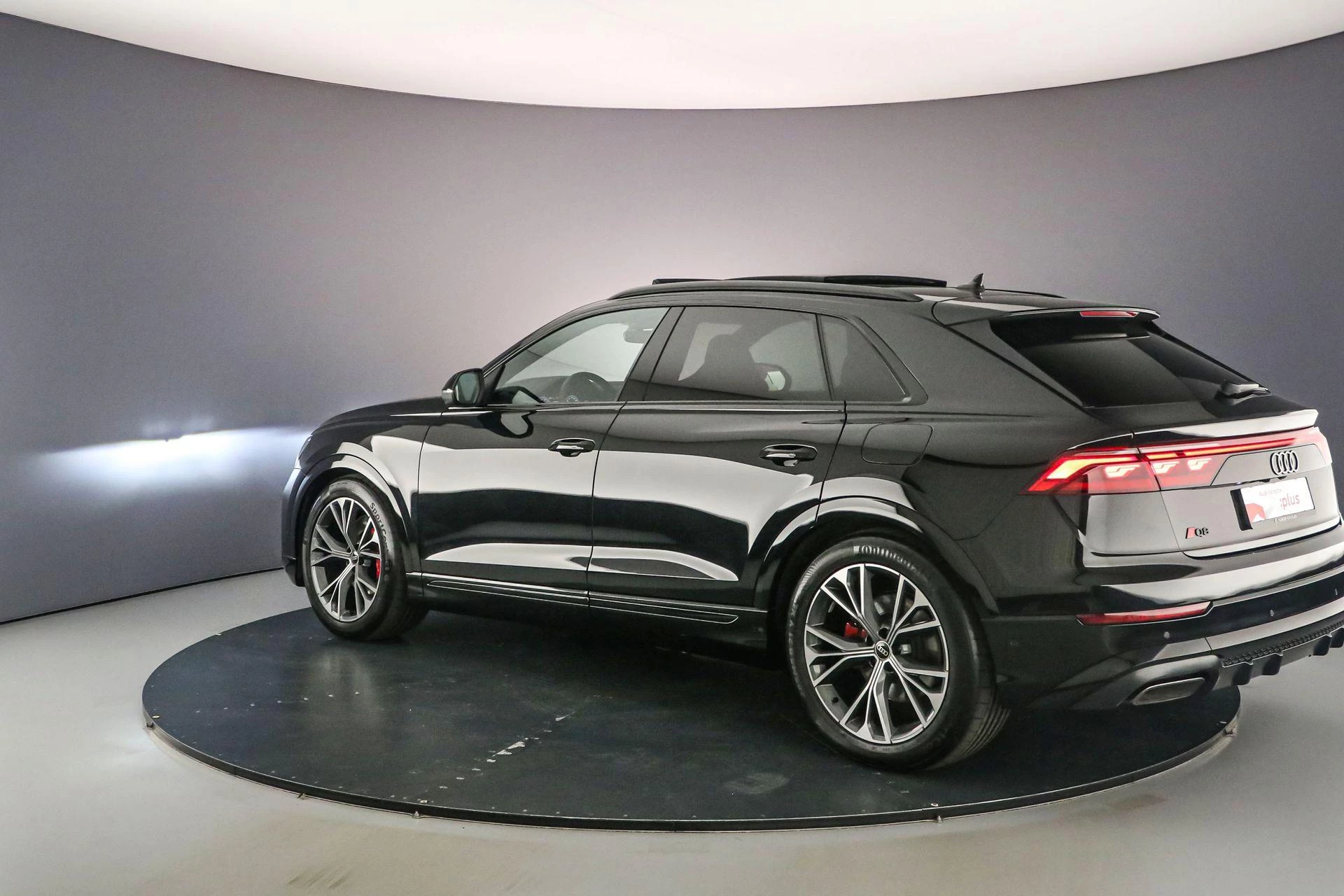 Hoofdafbeelding Audi Q8