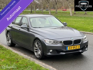 BMW 3-serie 320i High Executive Cremeleer Navi Pdc Headup