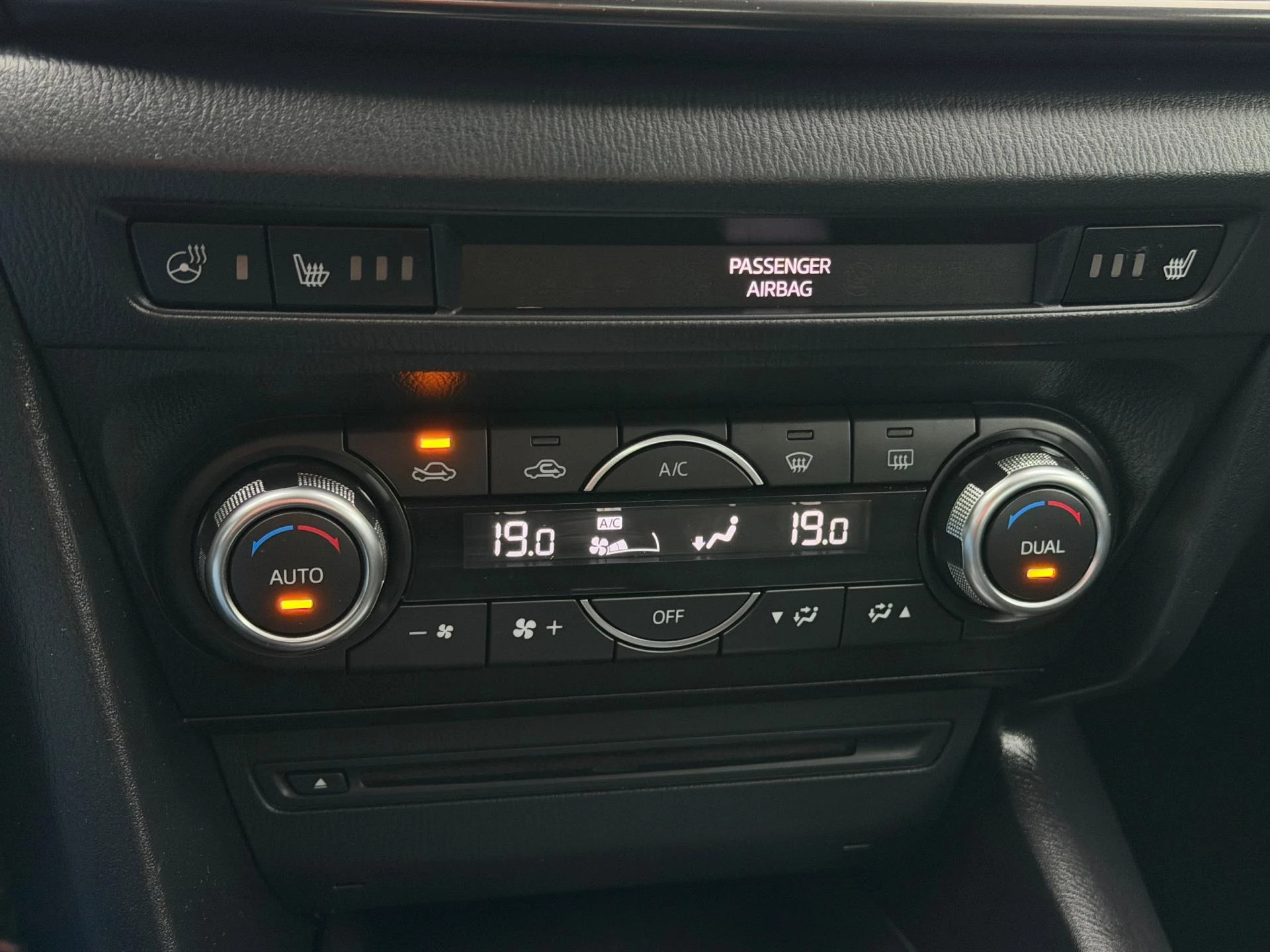 Hoofdafbeelding Mazda 3