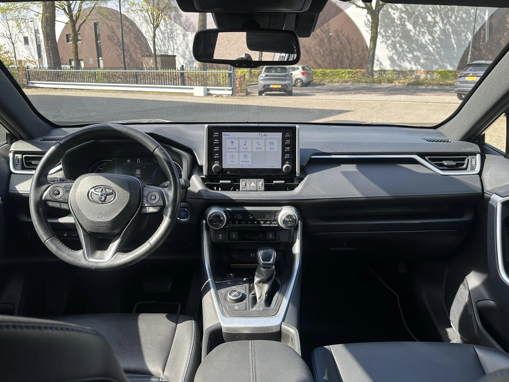 Hoofdafbeelding Toyota RAV4