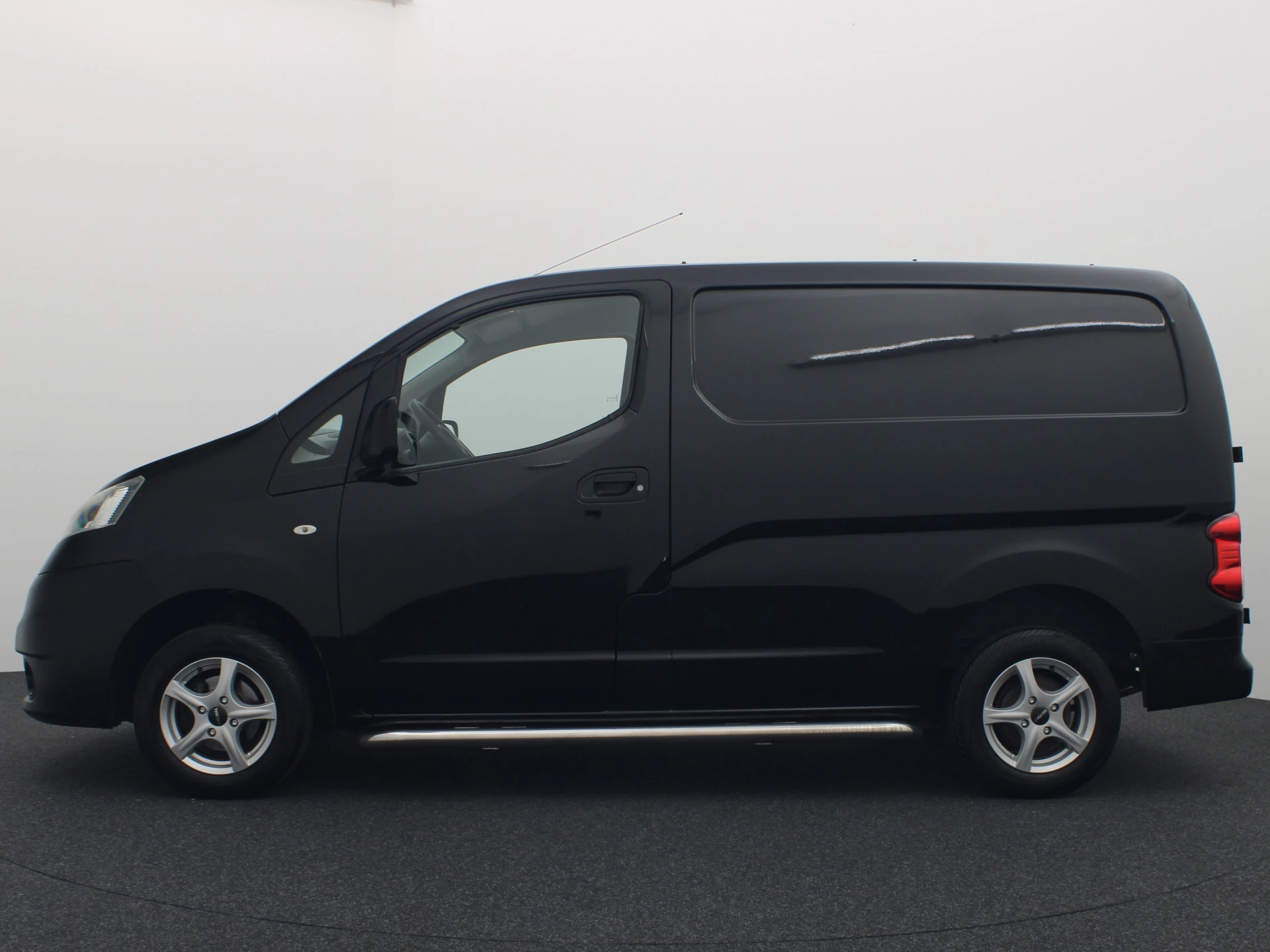 Hoofdafbeelding Nissan NV200