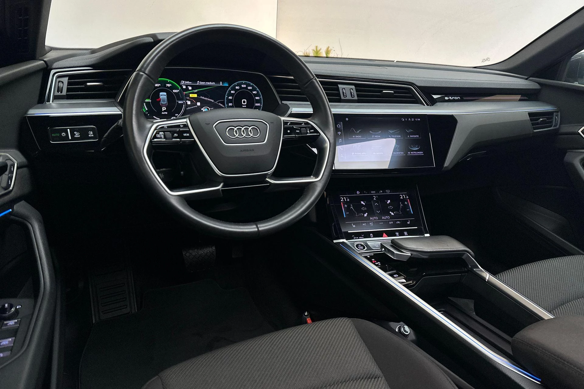 Hoofdafbeelding Audi Q8 e-tron