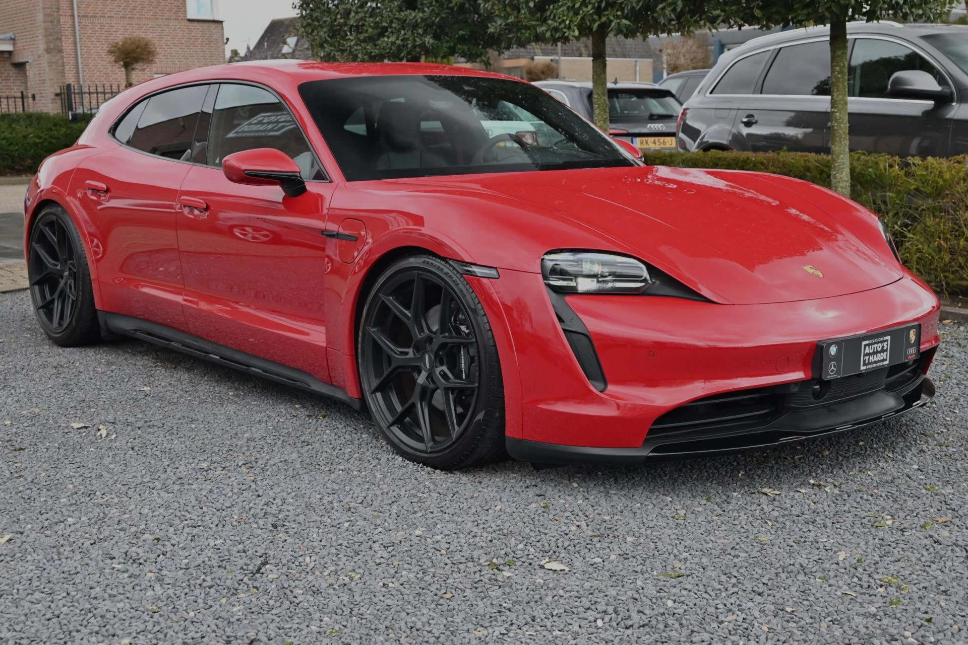 Hoofdafbeelding Porsche Taycan