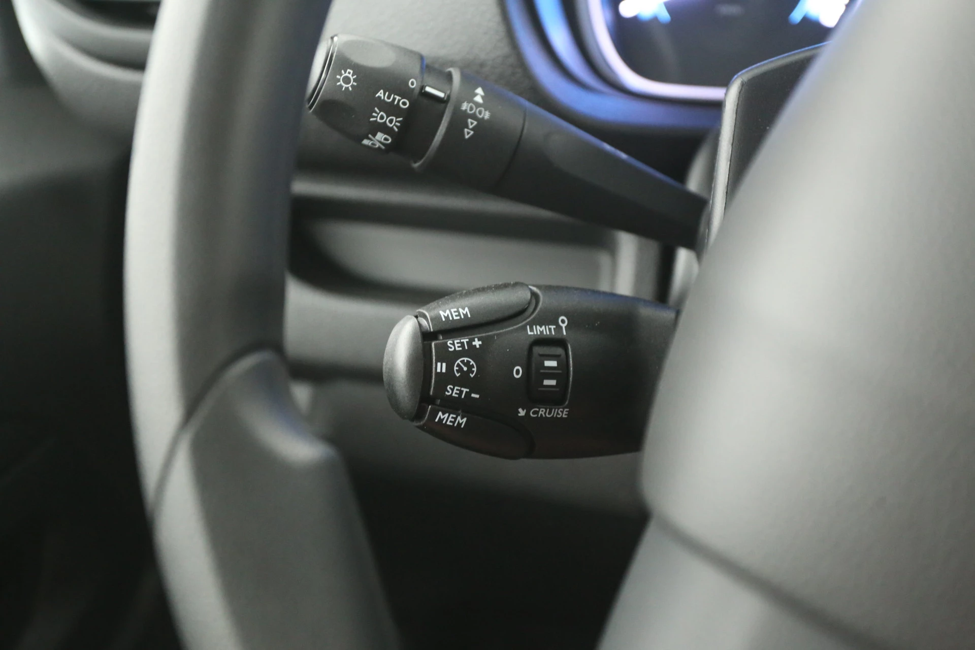 Hoofdafbeelding Peugeot e-Expert