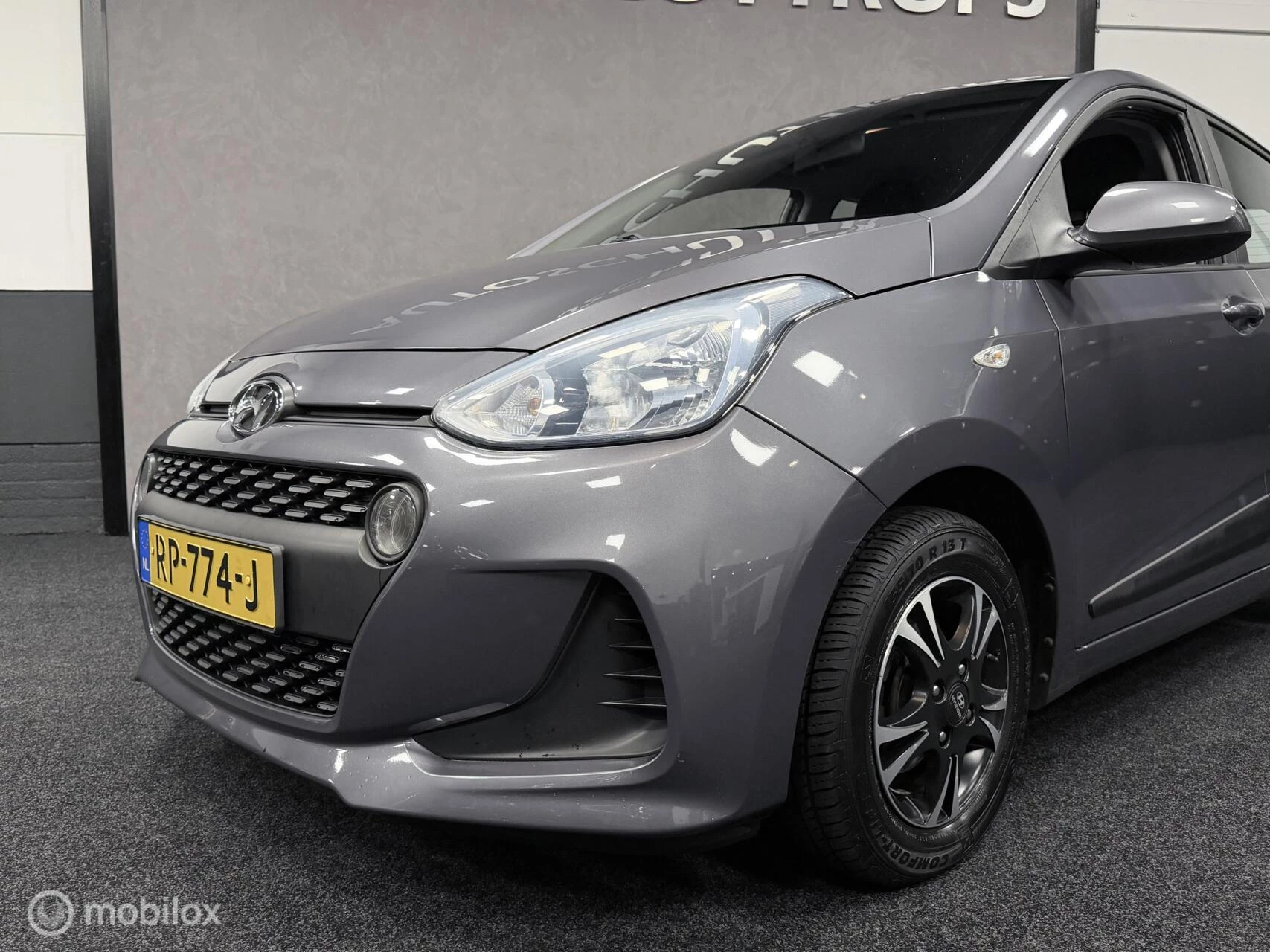 Hoofdafbeelding Hyundai i10