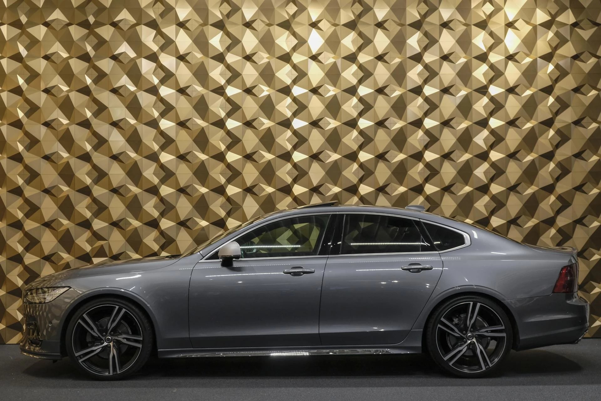 Hoofdafbeelding Volvo S90