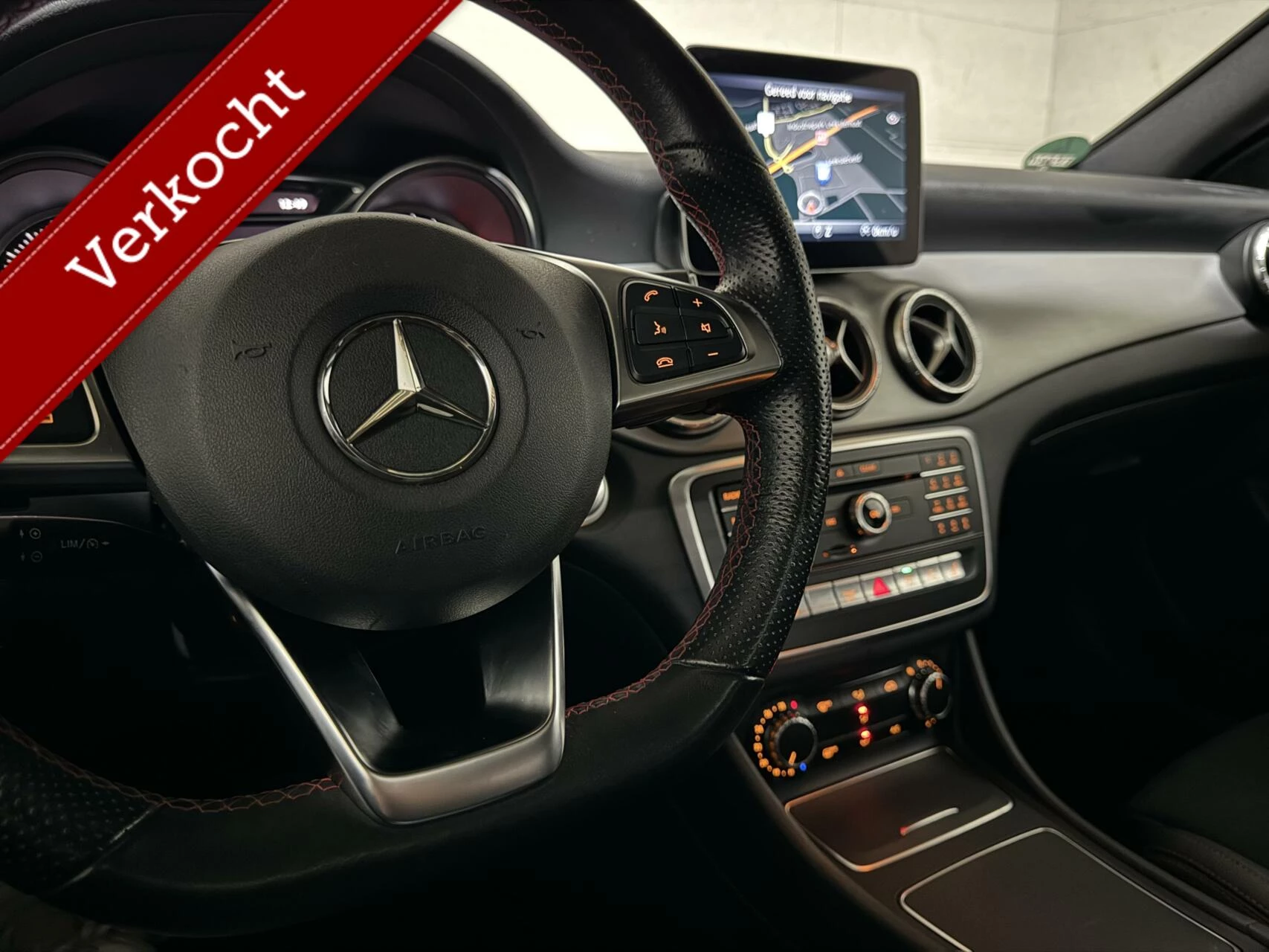 Hoofdafbeelding Mercedes-Benz CLA