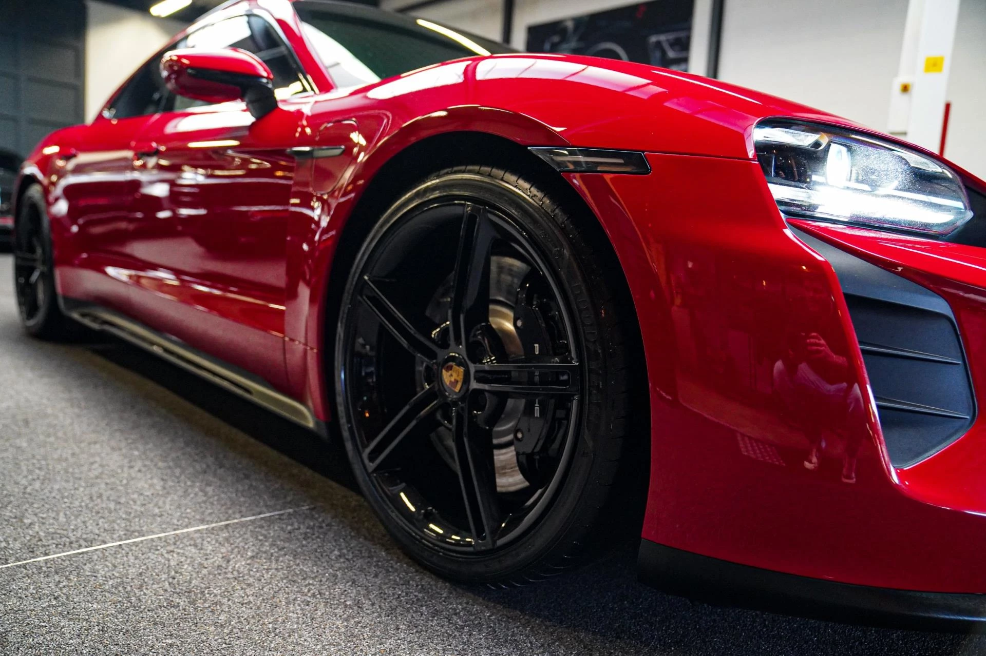 Hoofdafbeelding Porsche Taycan