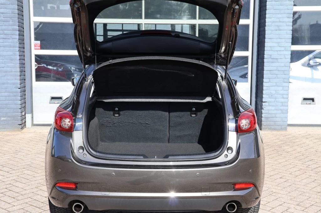 Hoofdafbeelding Mazda 3