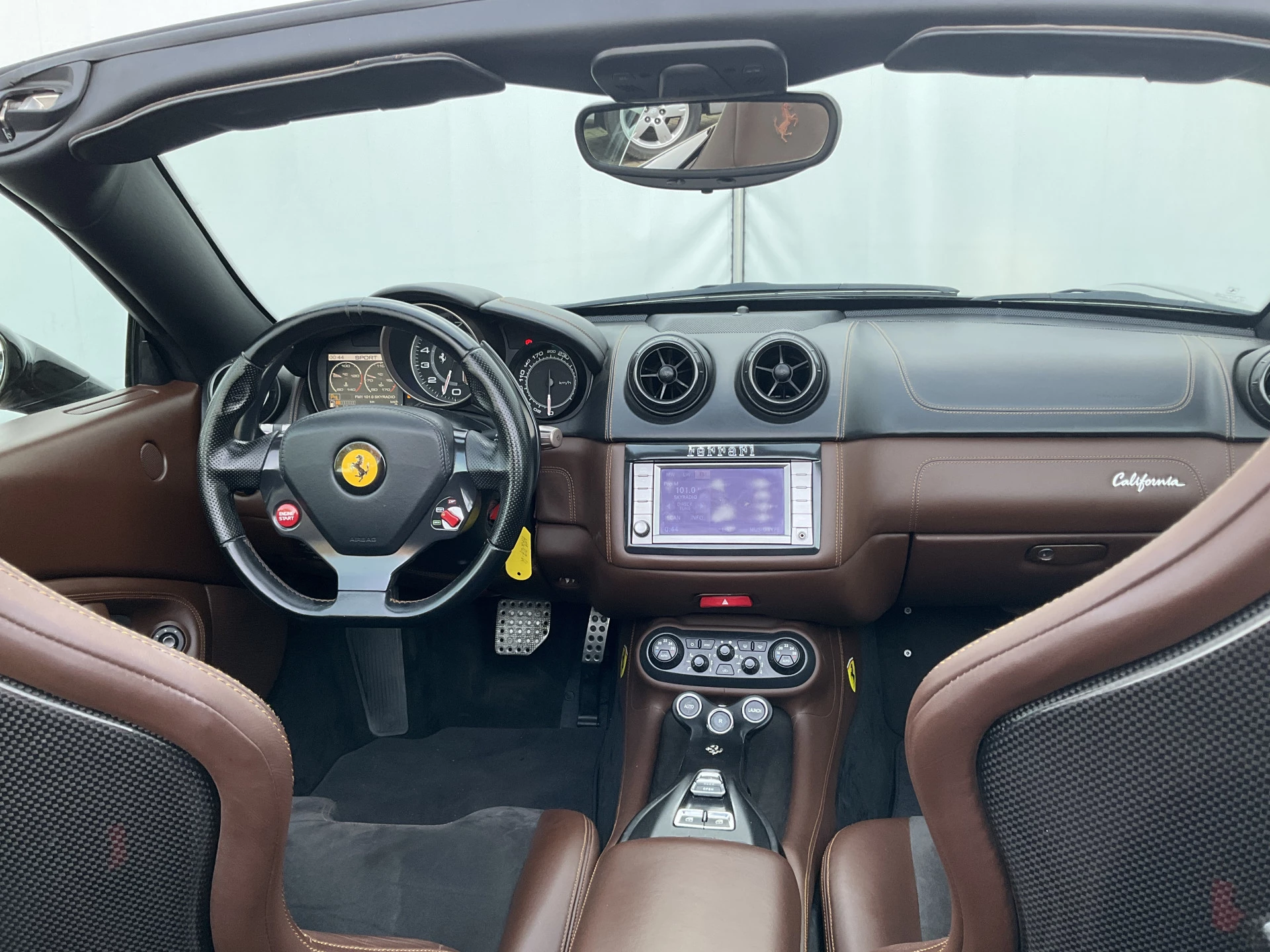 Hoofdafbeelding Ferrari California