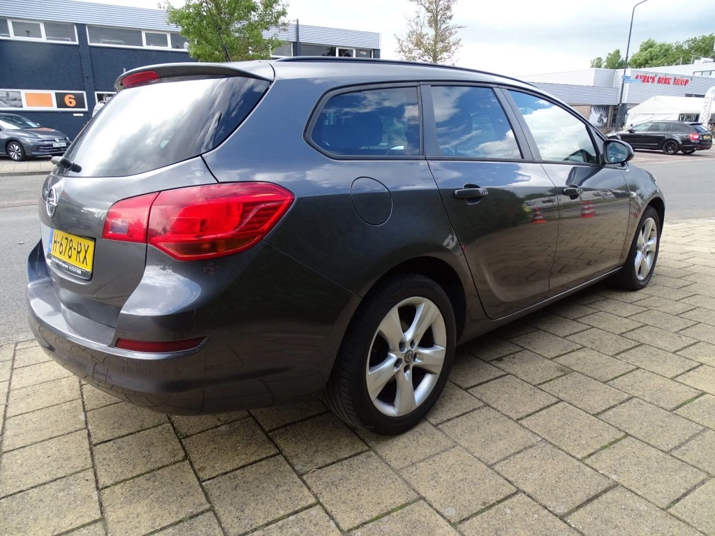 Hoofdafbeelding Opel Astra