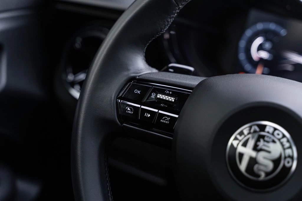 Hoofdafbeelding Alfa Romeo Junior