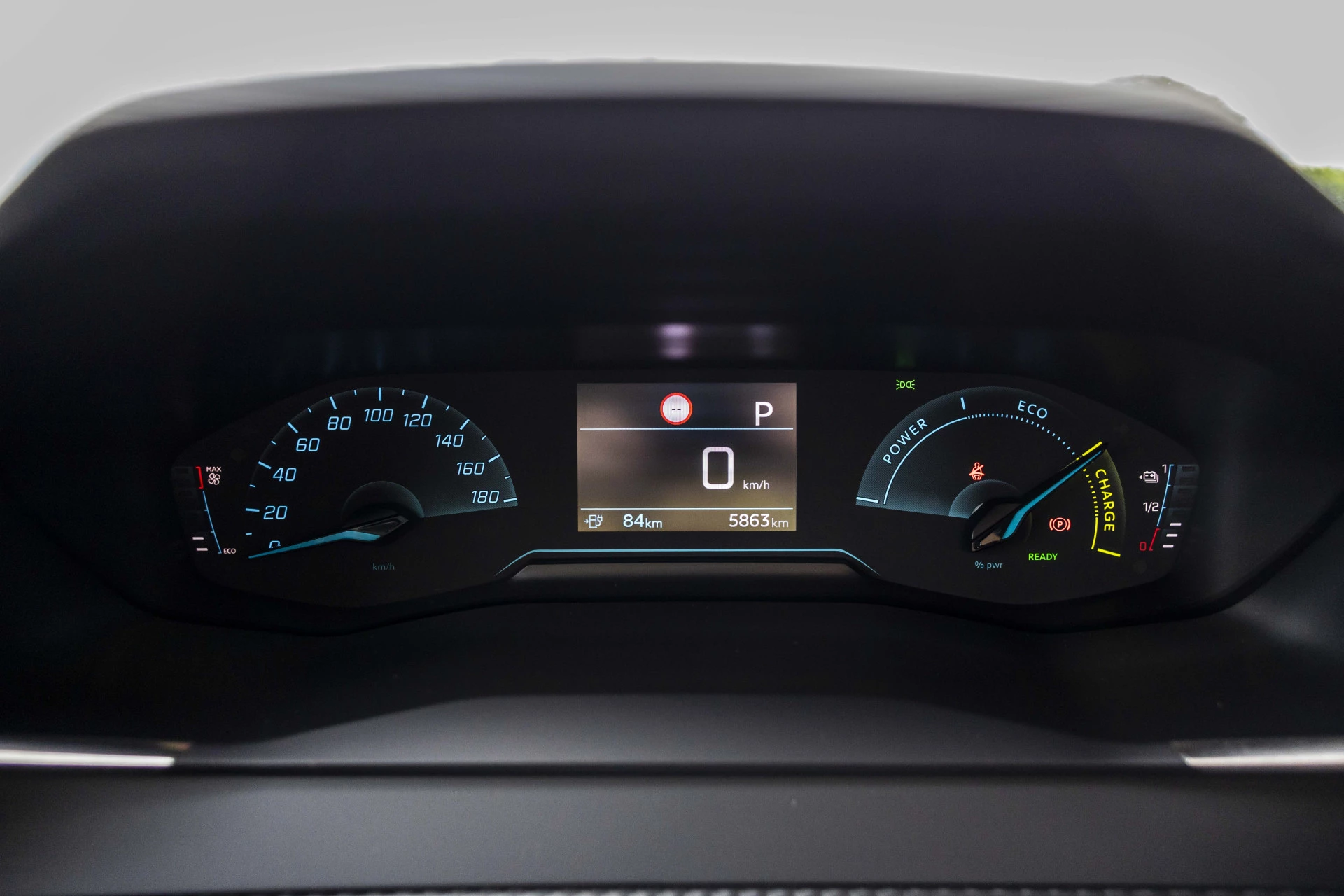 Hoofdafbeelding Peugeot e-208