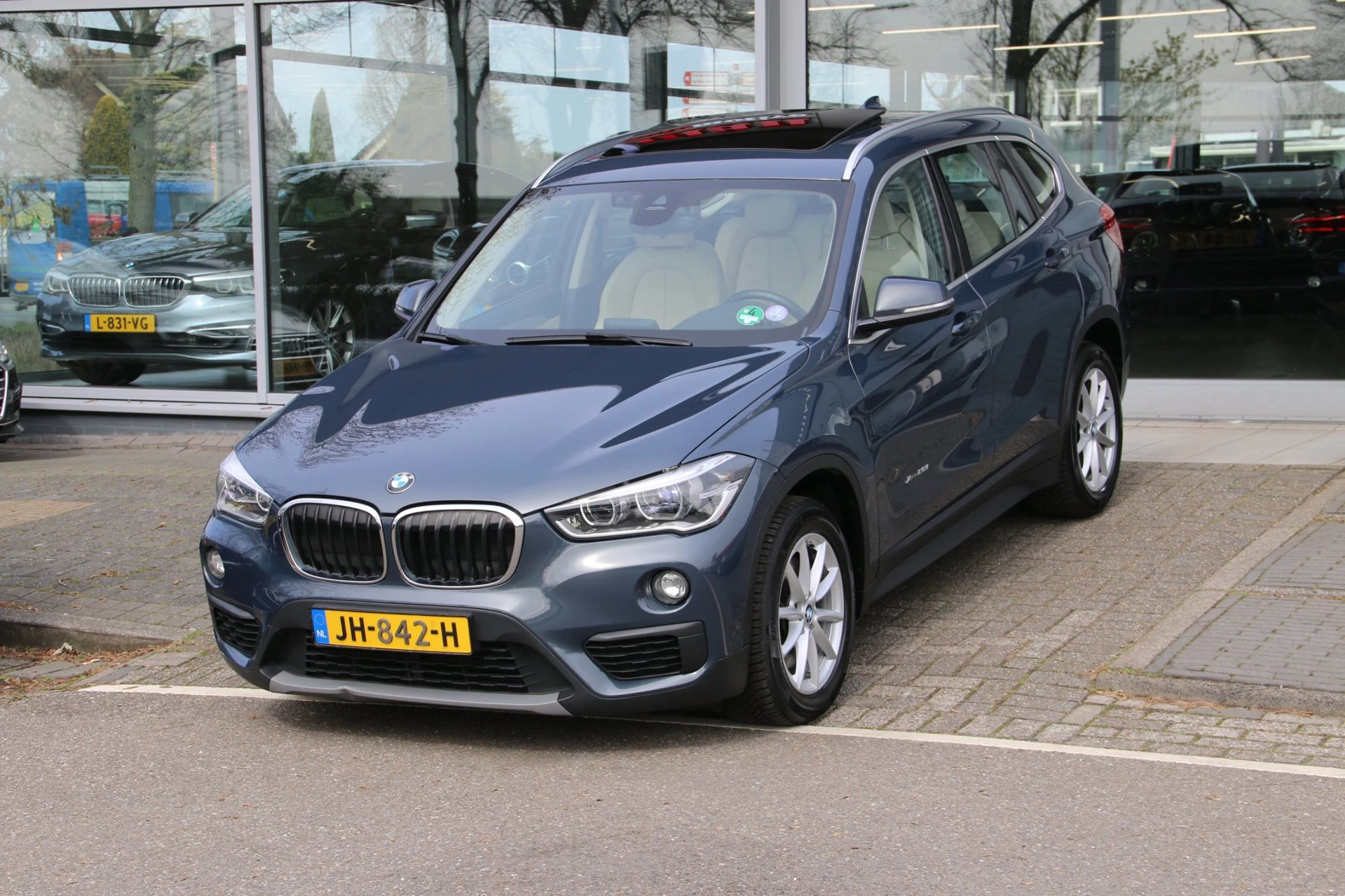 Hoofdafbeelding BMW X1