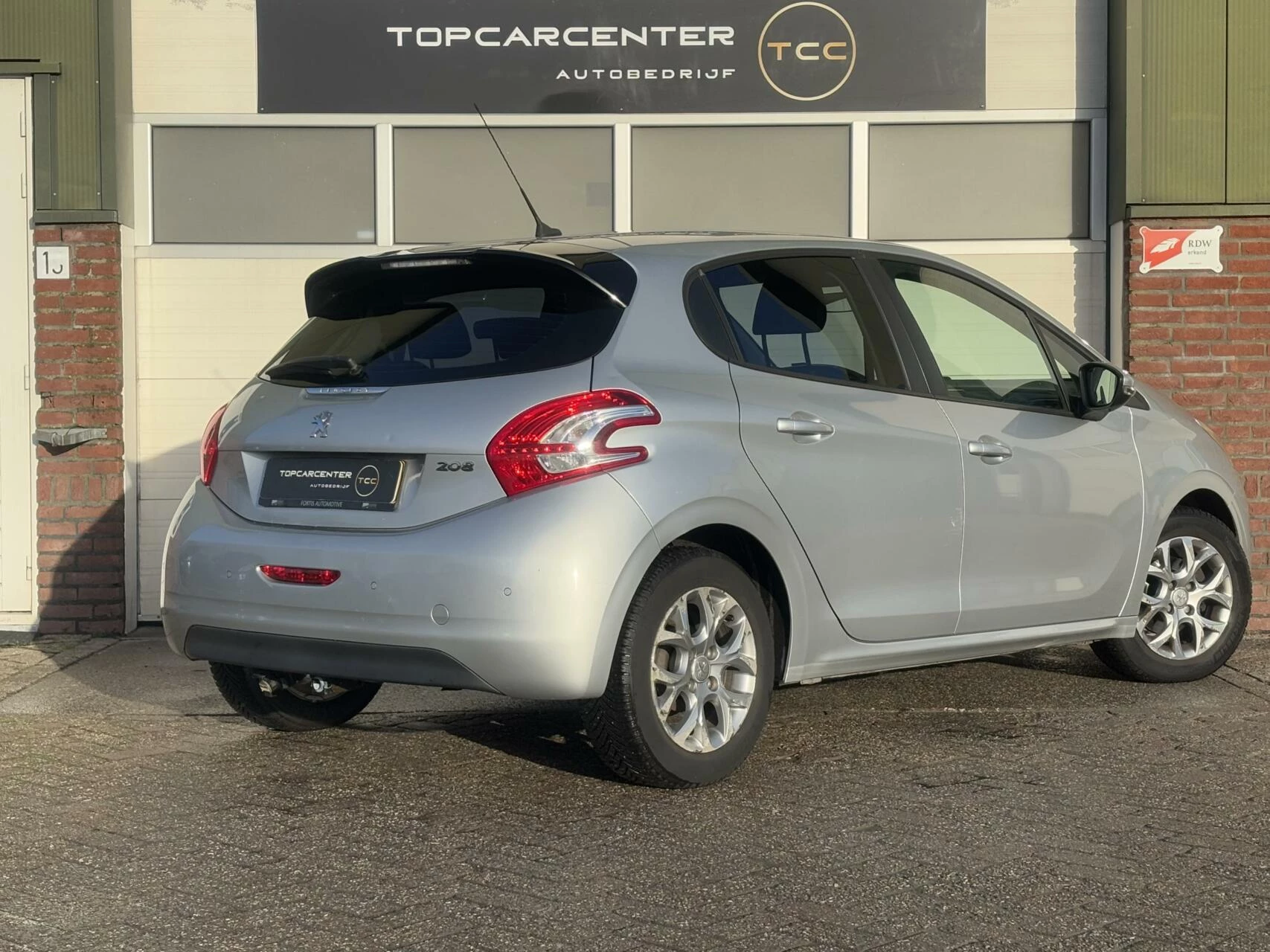 Hoofdafbeelding Peugeot 208