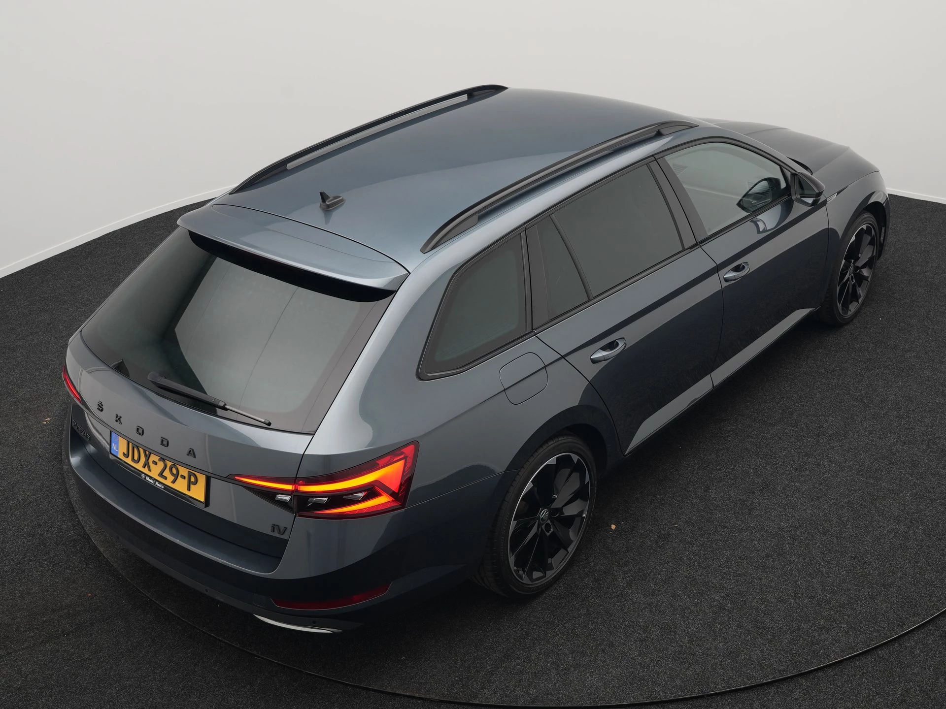 Hoofdafbeelding Škoda Superb