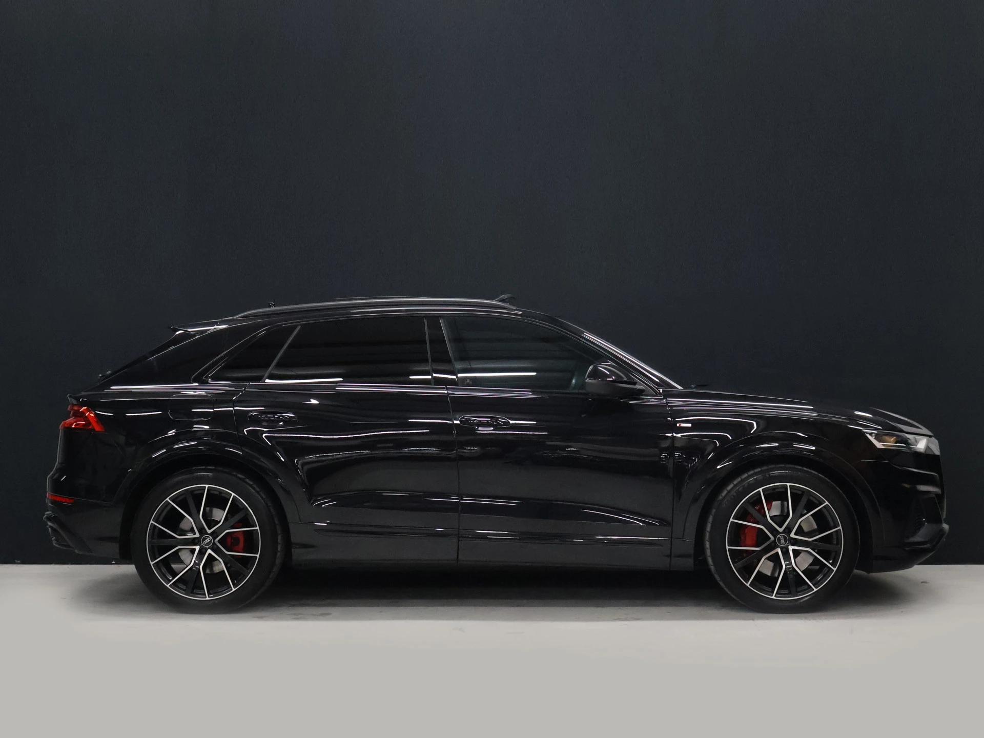 Hoofdafbeelding Audi Q8