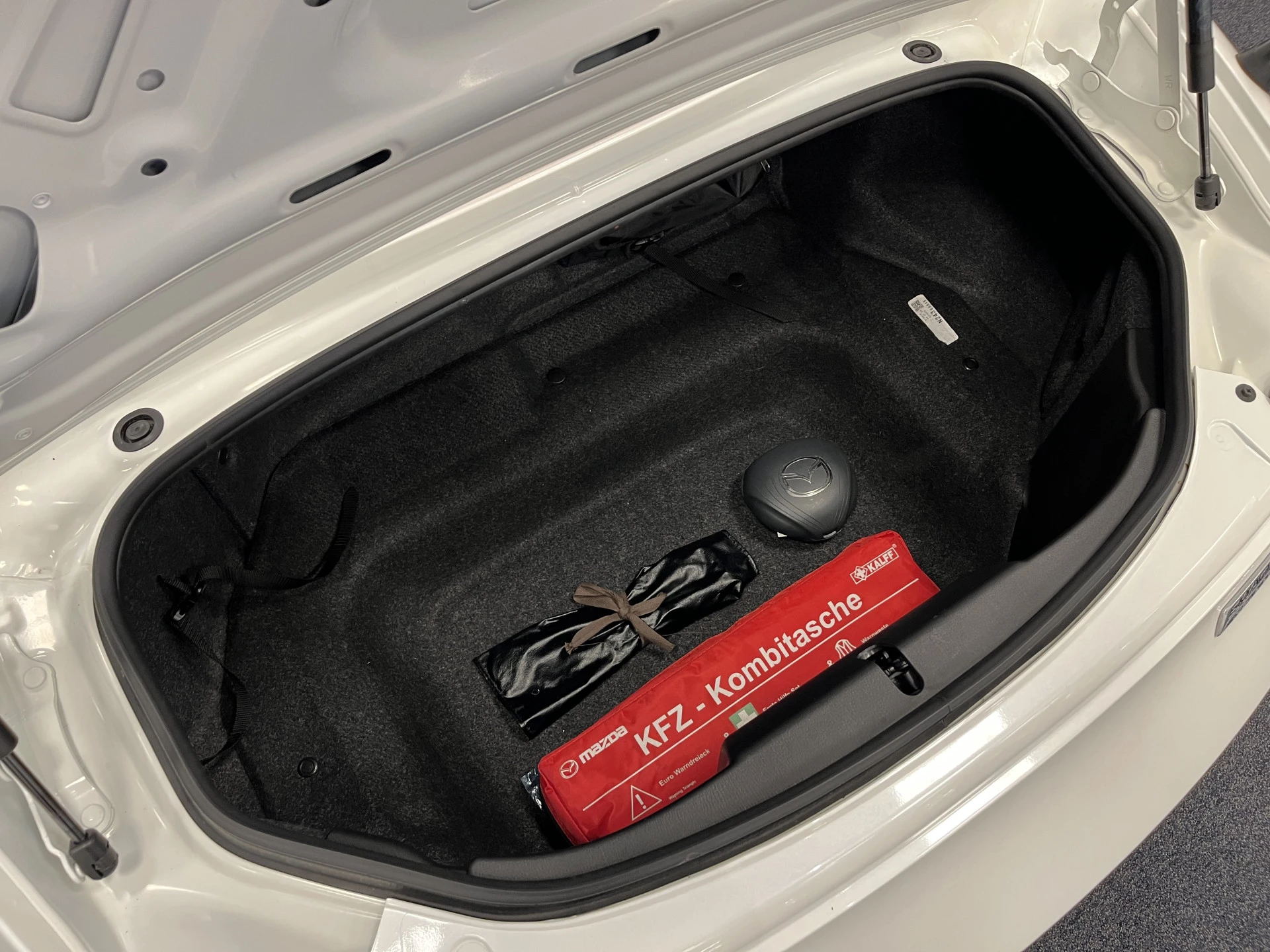 Hoofdafbeelding Mazda MX-5