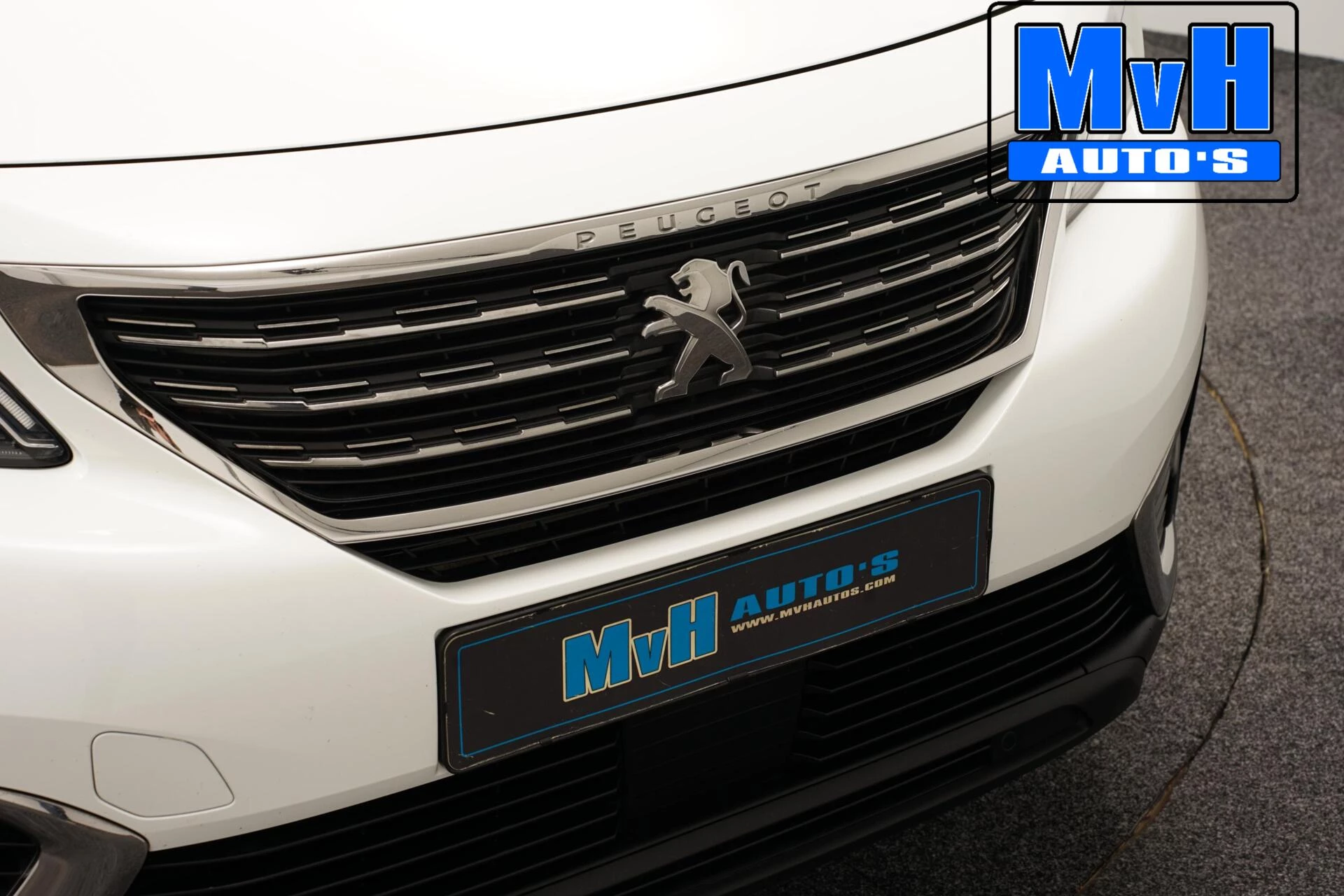 Hoofdafbeelding Peugeot 5008