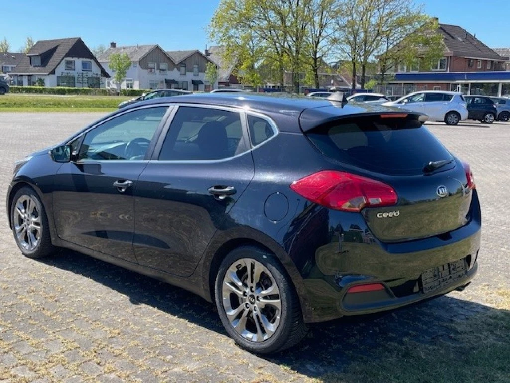 Hoofdafbeelding Kia Ceed
