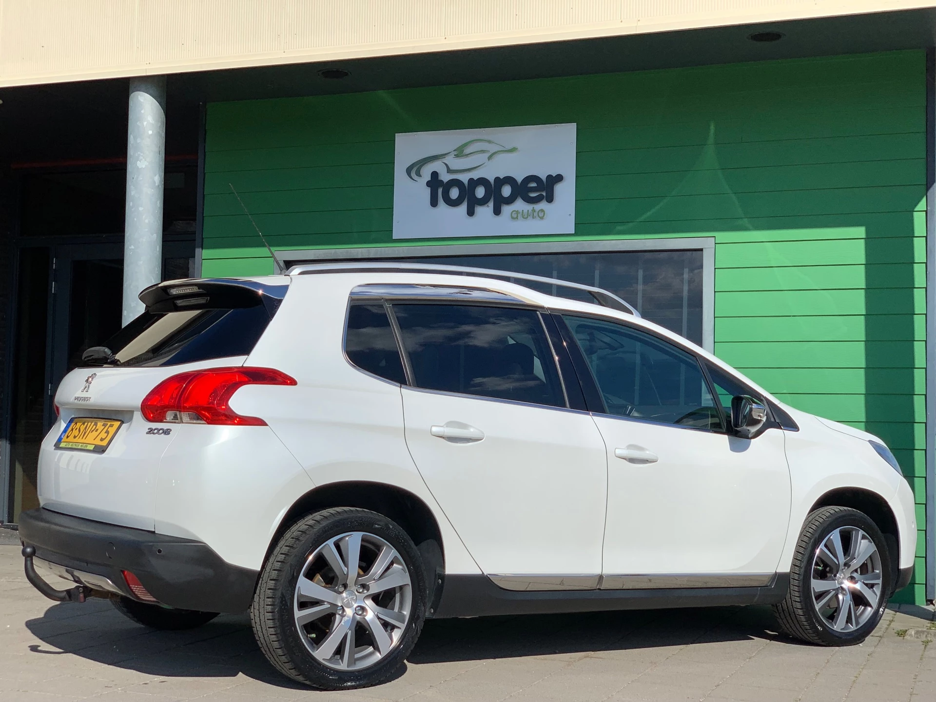Hoofdafbeelding Peugeot 2008