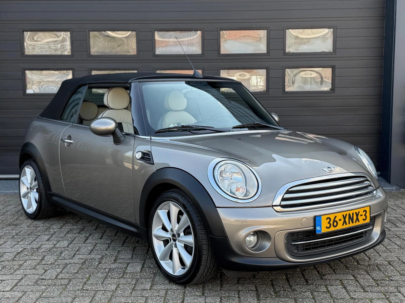 Hoofdafbeelding MINI Cooper Cabrio
