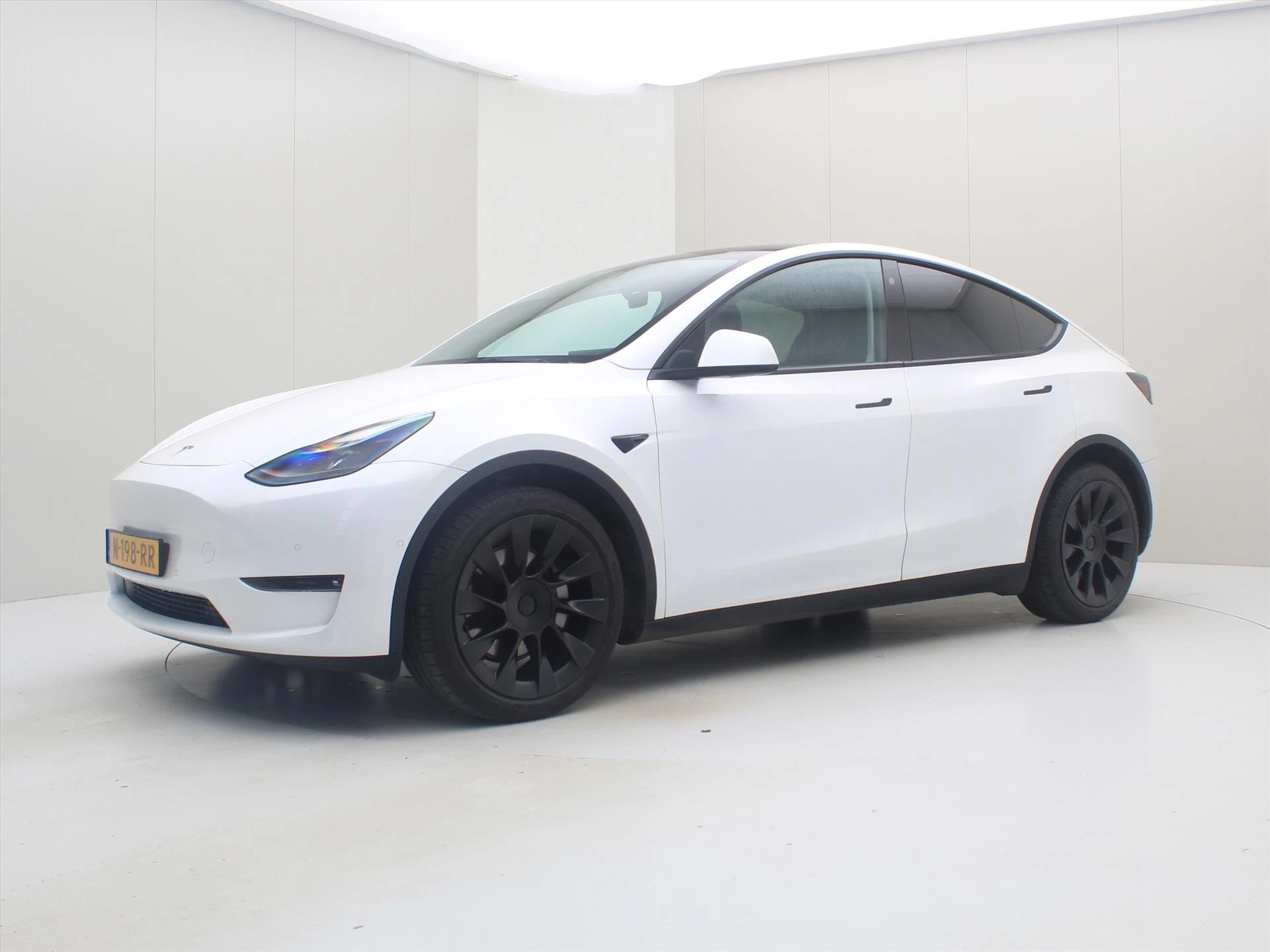 Hoofdafbeelding Tesla Model Y