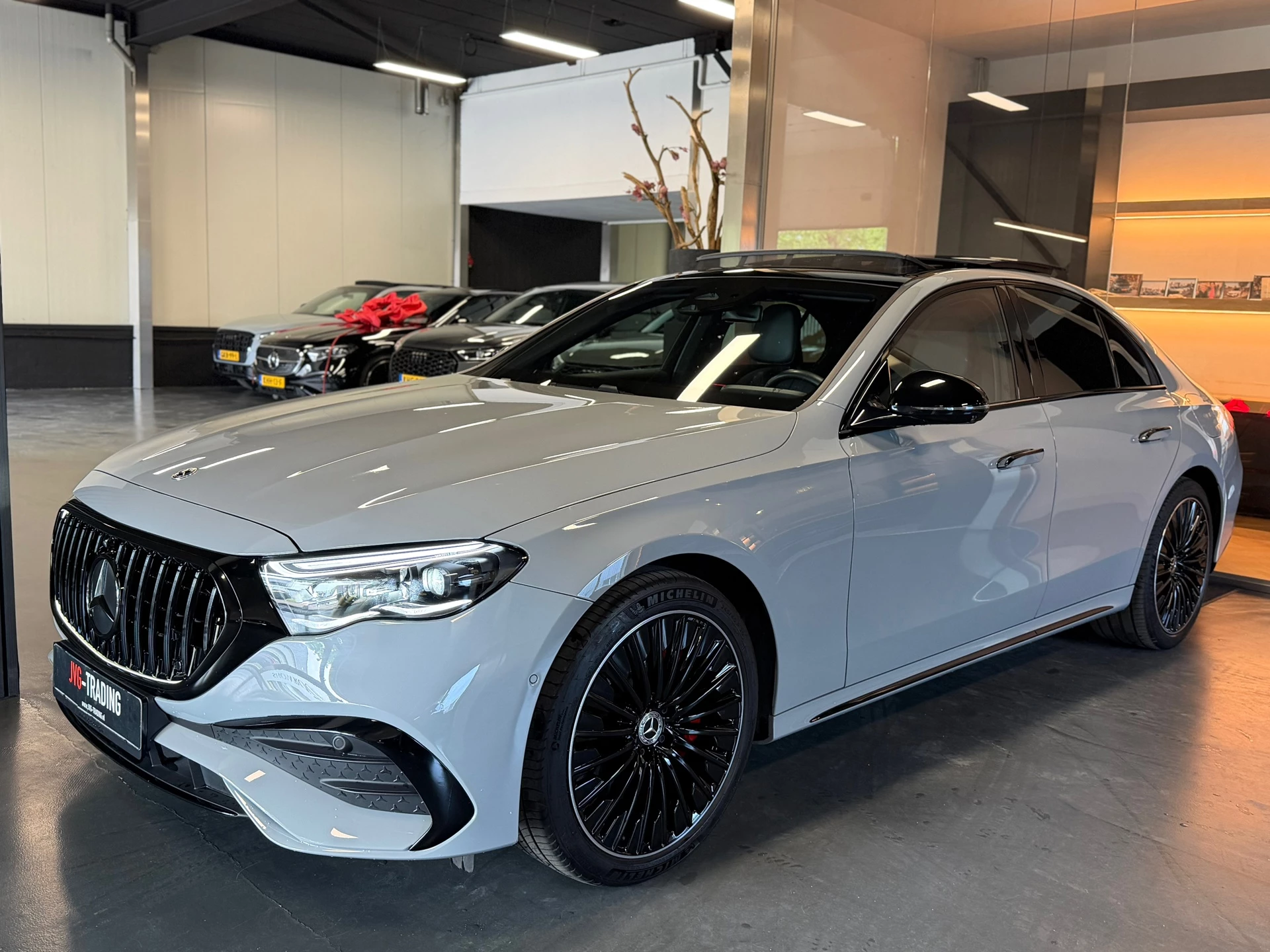Hoofdafbeelding Mercedes-Benz E-Klasse