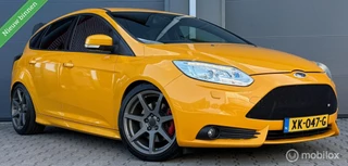 Ford Focus 2.0 EcoBoost ST-2 RS optiek/LED/Camera/Cruise/PDC