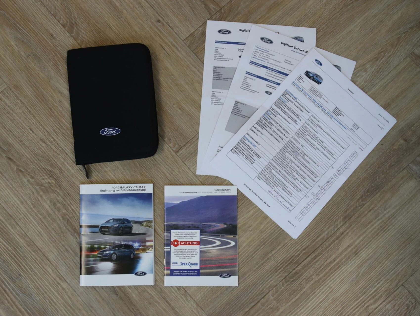 Hoofdafbeelding Ford Galaxy