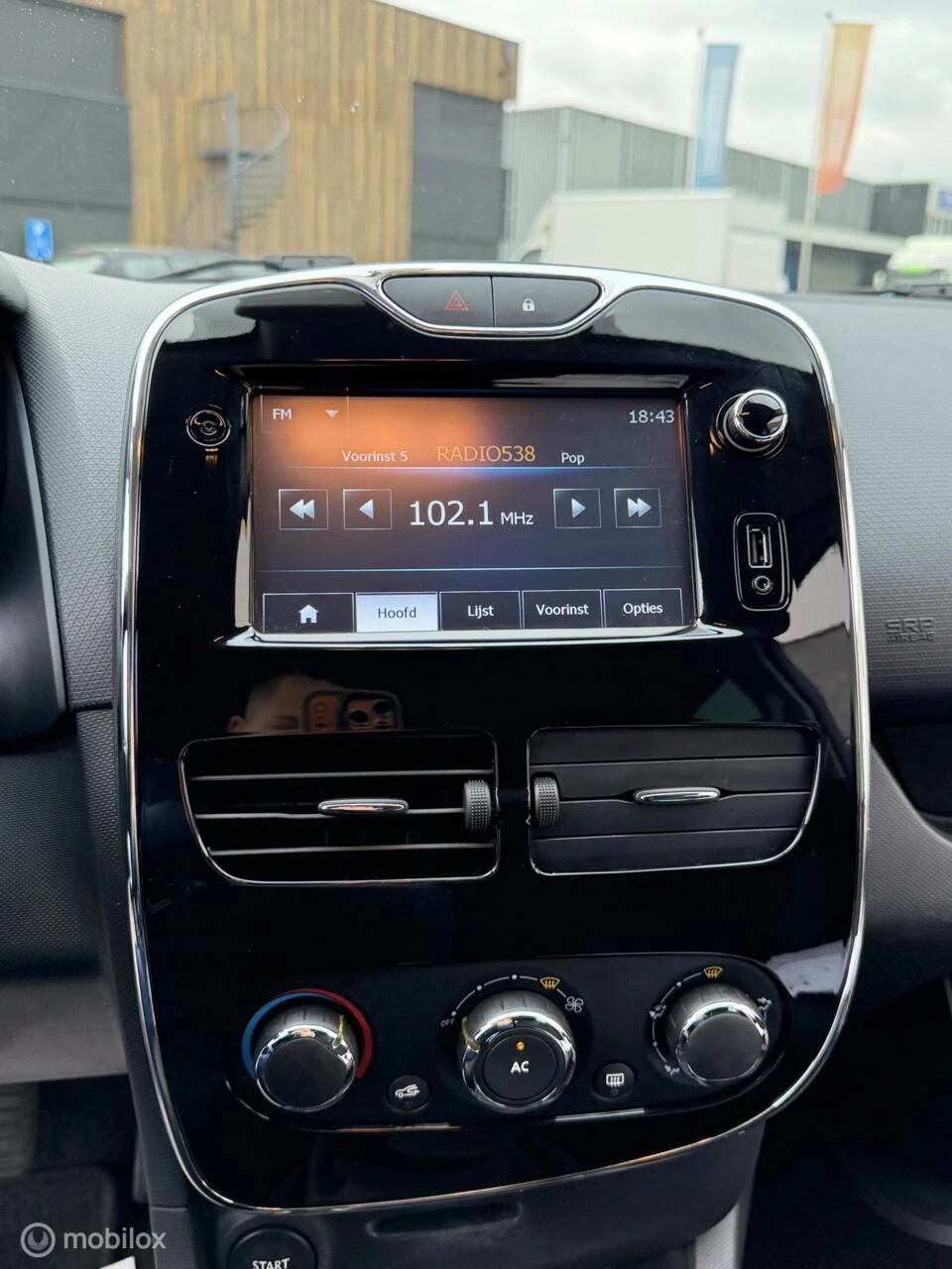 Hoofdafbeelding Renault Clio