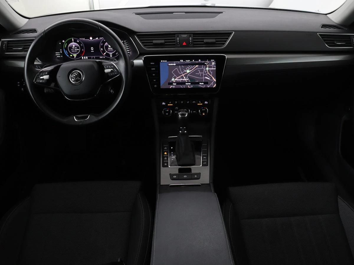 Hoofdafbeelding Škoda Superb