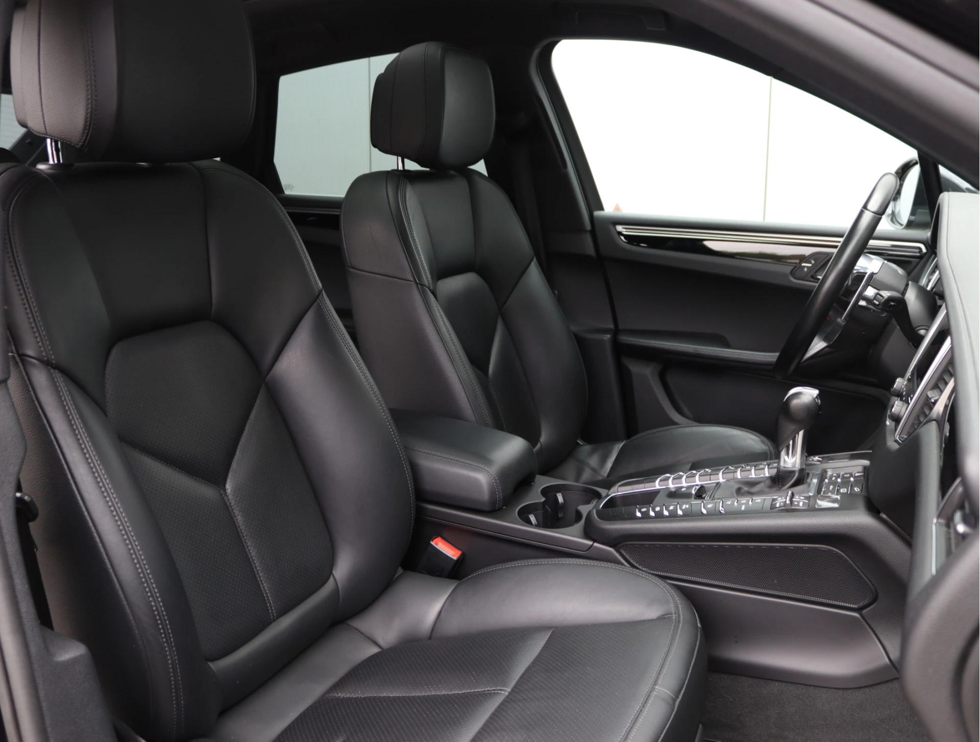 Hoofdafbeelding Porsche Macan