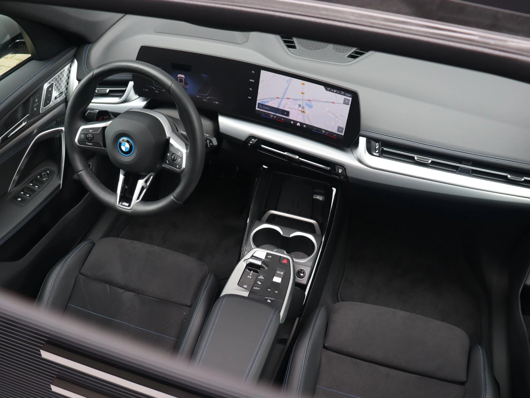 Hoofdafbeelding BMW iX1