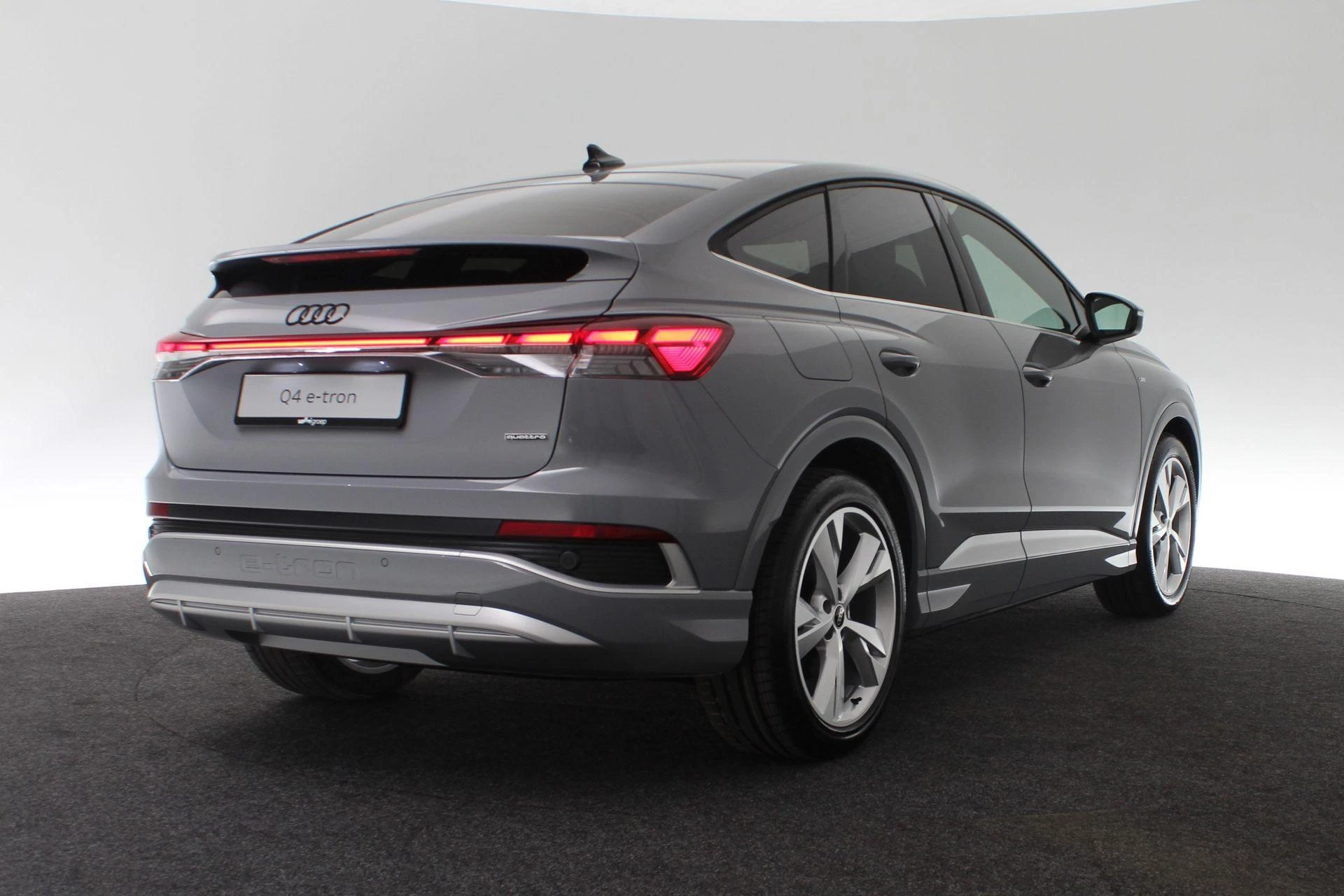 Hoofdafbeelding Audi Q4 Sportback e-tron