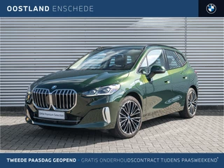 BMW 2 Serie Active Tourer 225e xDrive Luxury Line Automaat / Trekhaak / Sportstoelen / Adaptieve LED / Comfort Access / Parking Assistant / Stoelverwaming