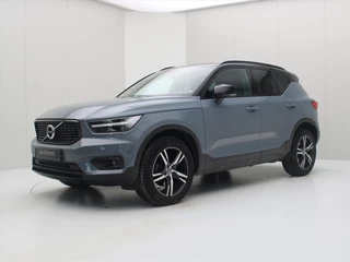 Volvo Xc40 T3 163pk Geartronic R-Design [ LED+CARPLAY+CAMERA+CLIMAAT+CRUISE+PDC+NAVIGATIE ]