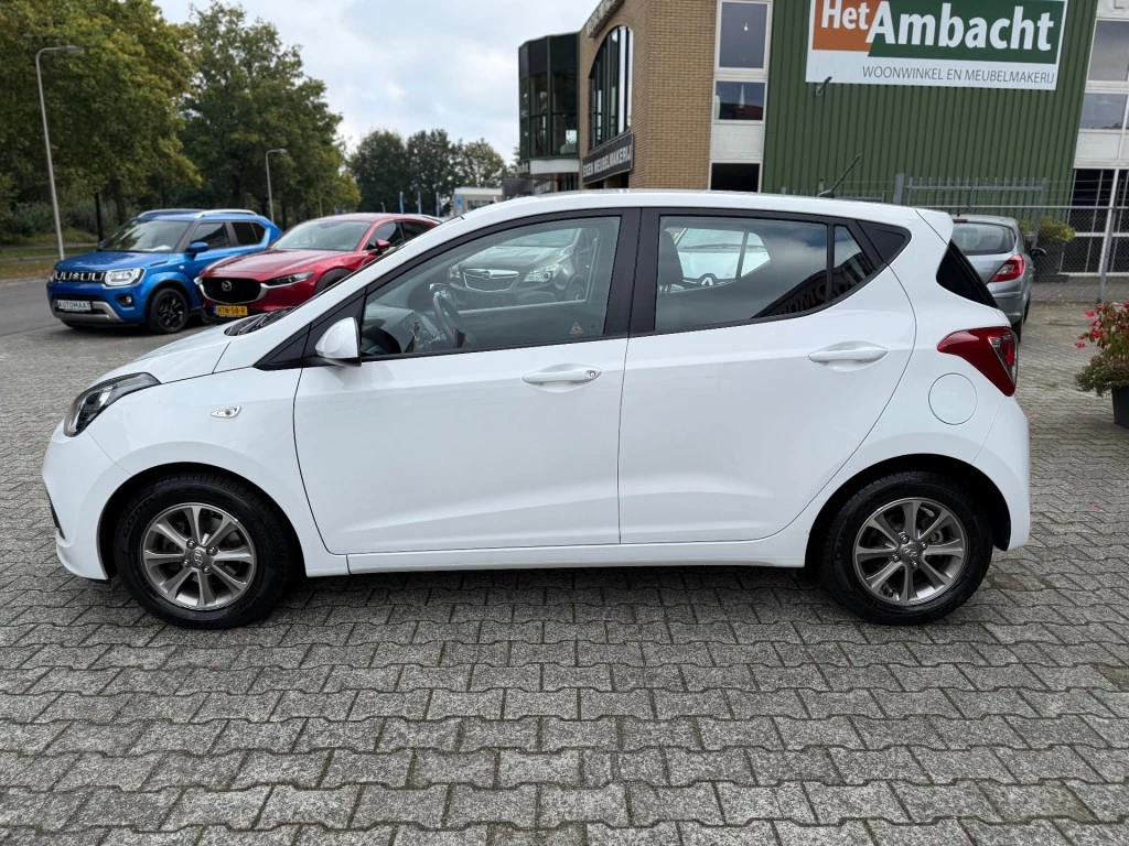 Hoofdafbeelding Hyundai i10