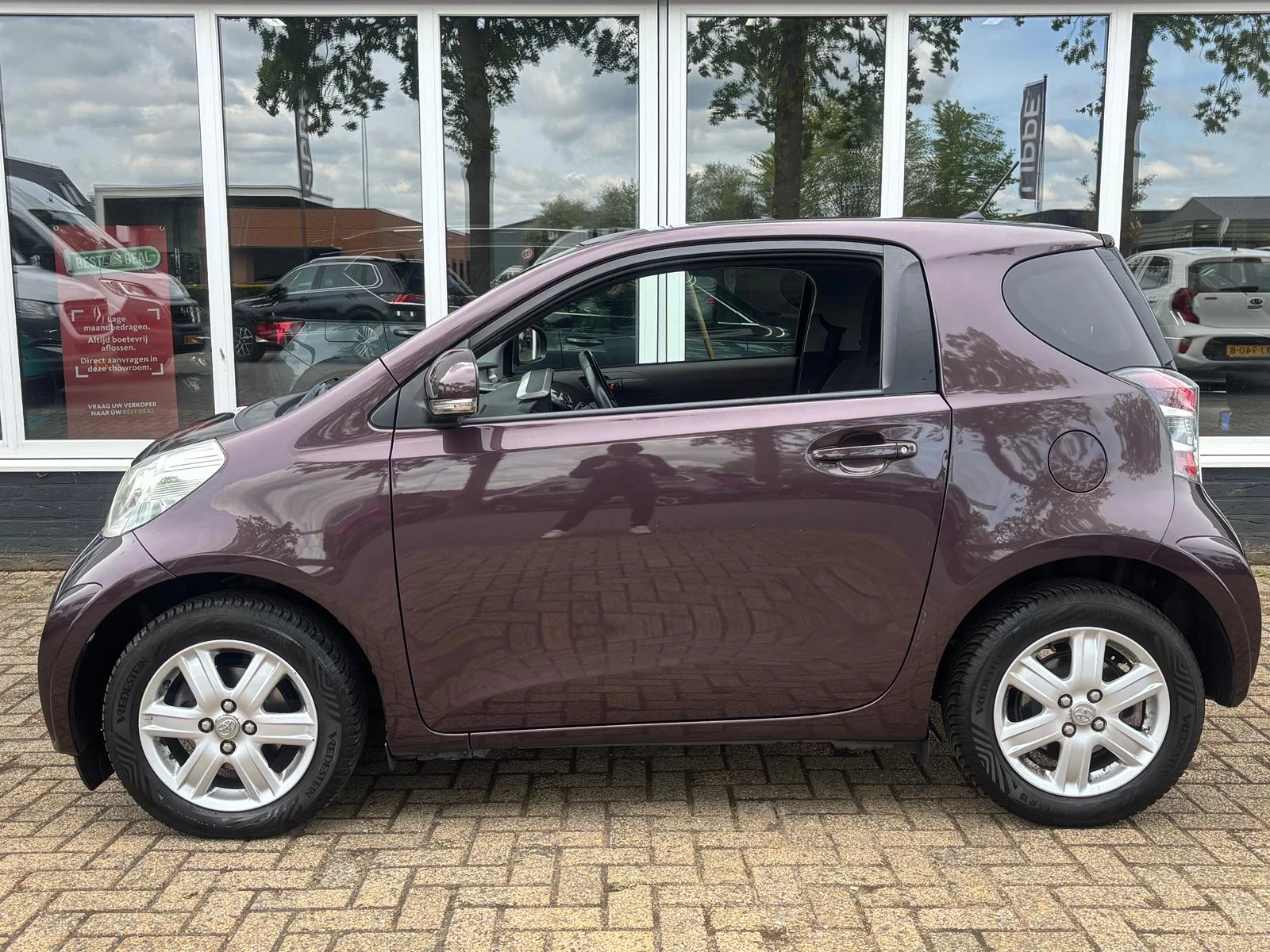Hoofdafbeelding Toyota iQ